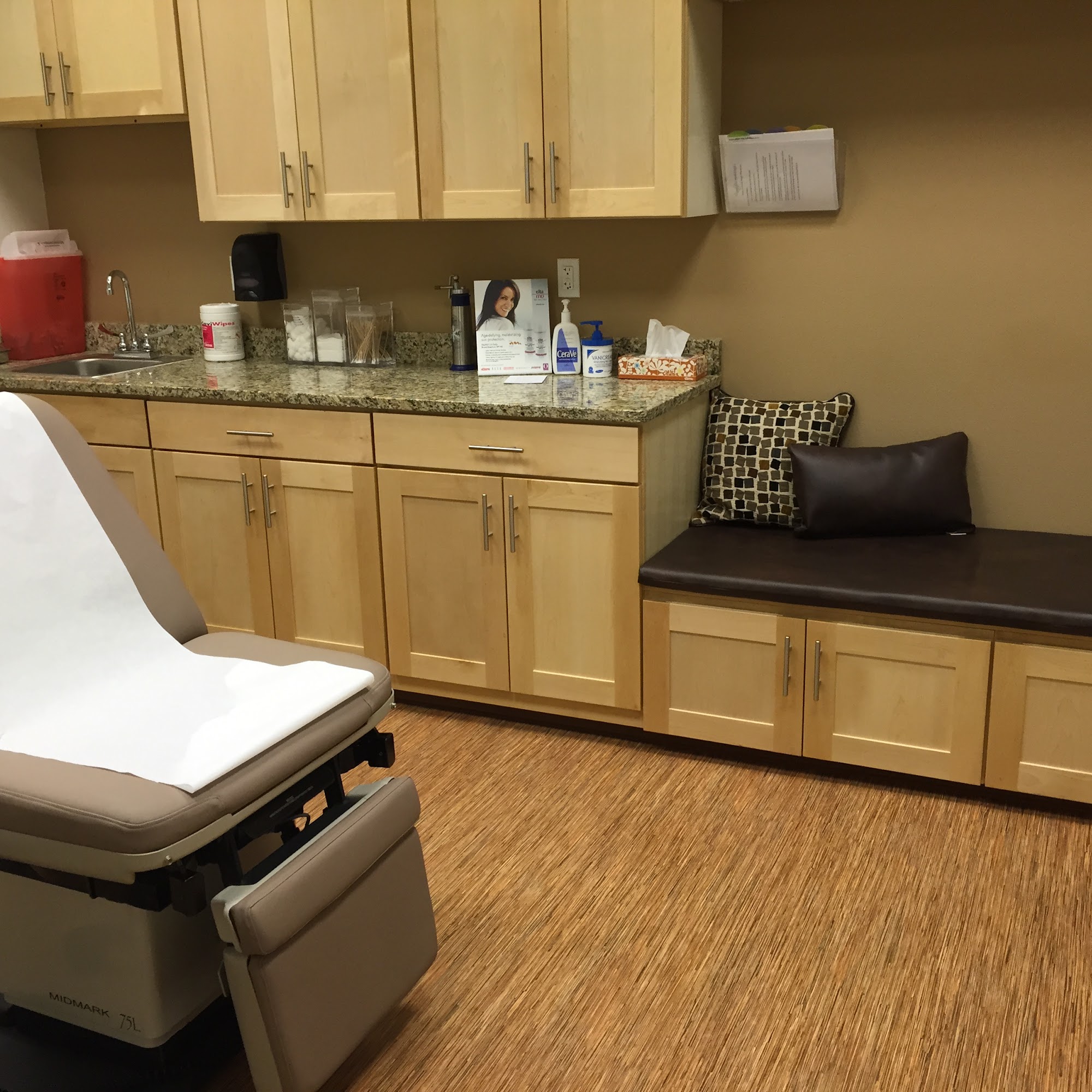 Family Dermatology Co