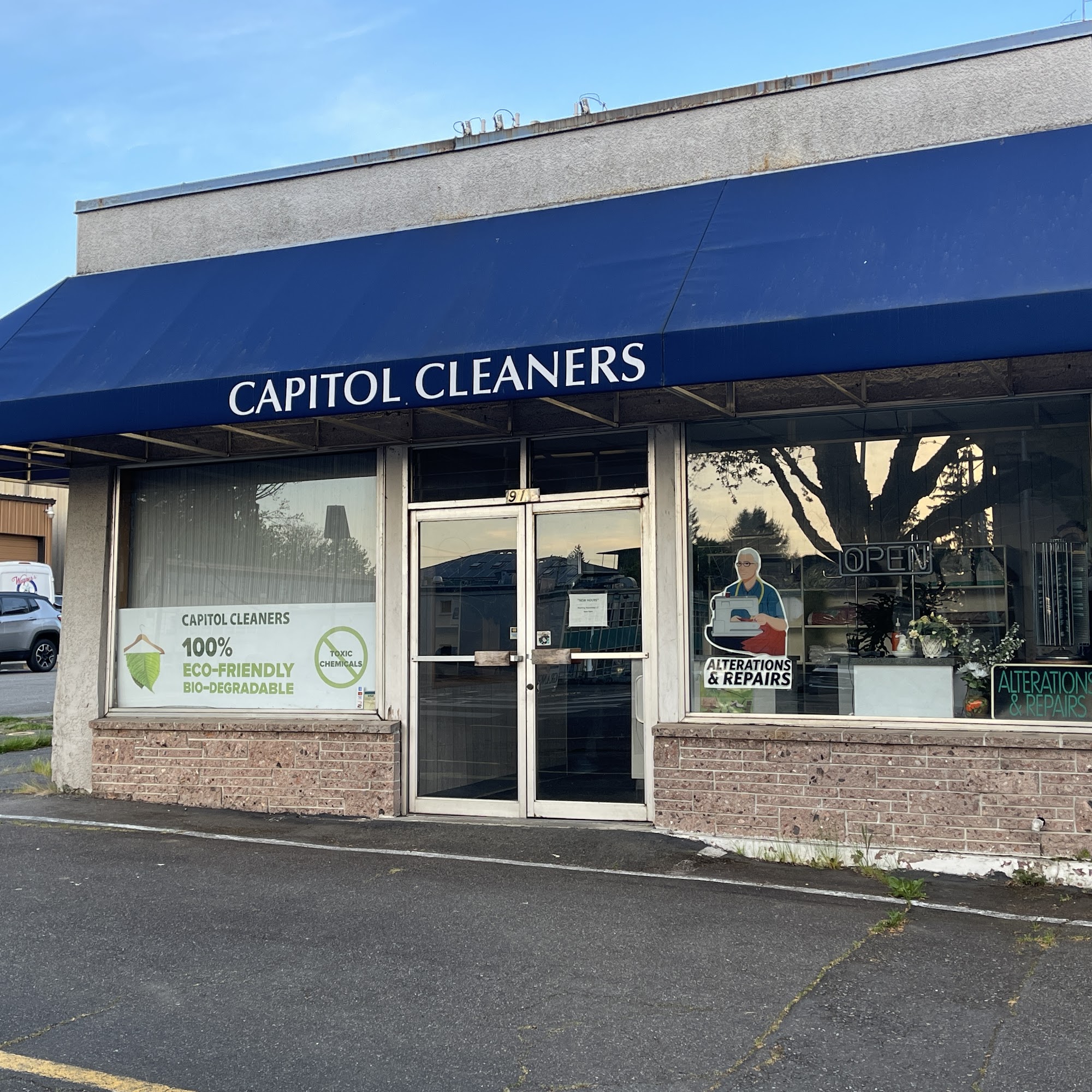 Capitol Cleaners & Laundry