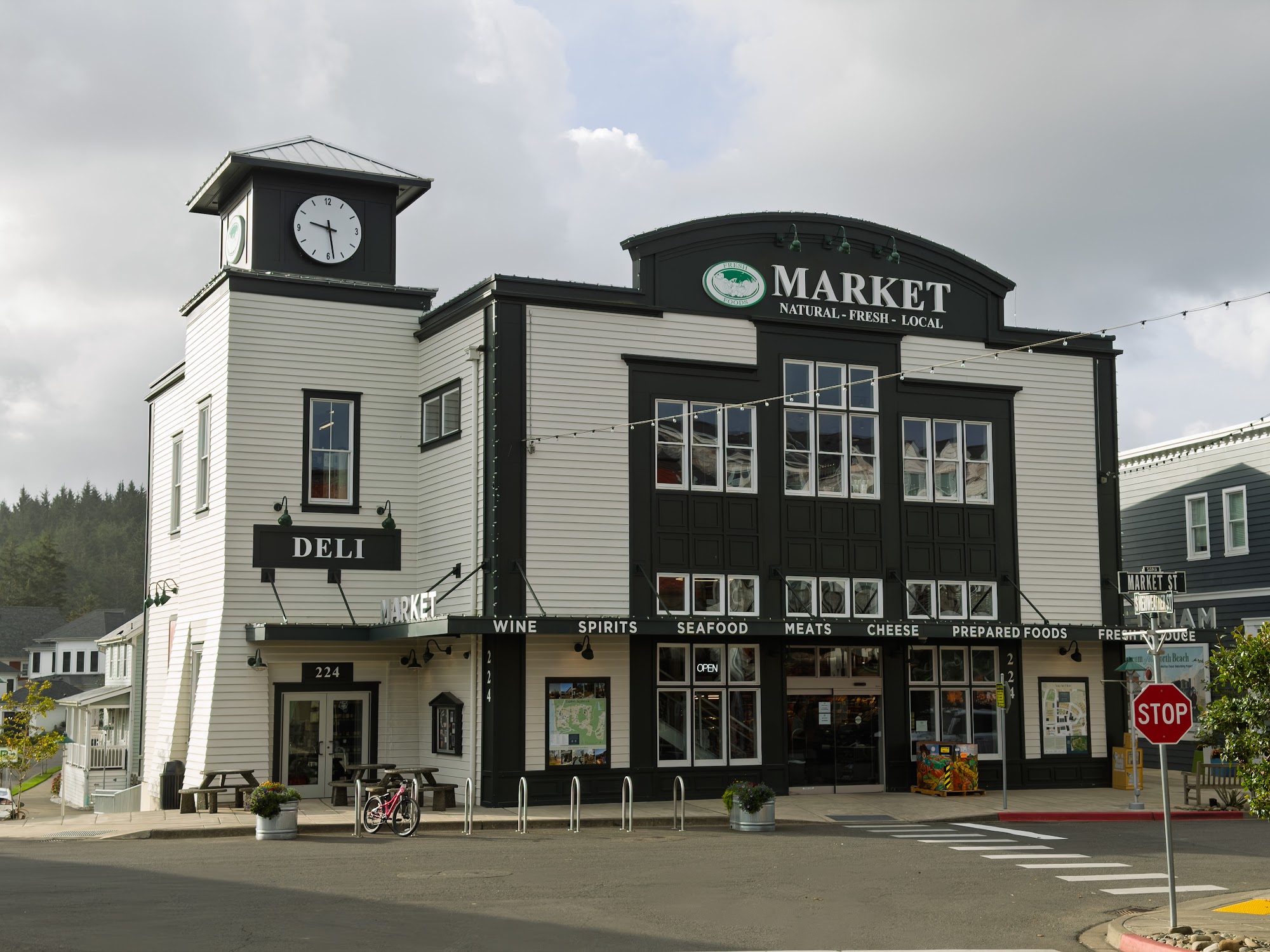 Fresh Foods Market Pacific Beach