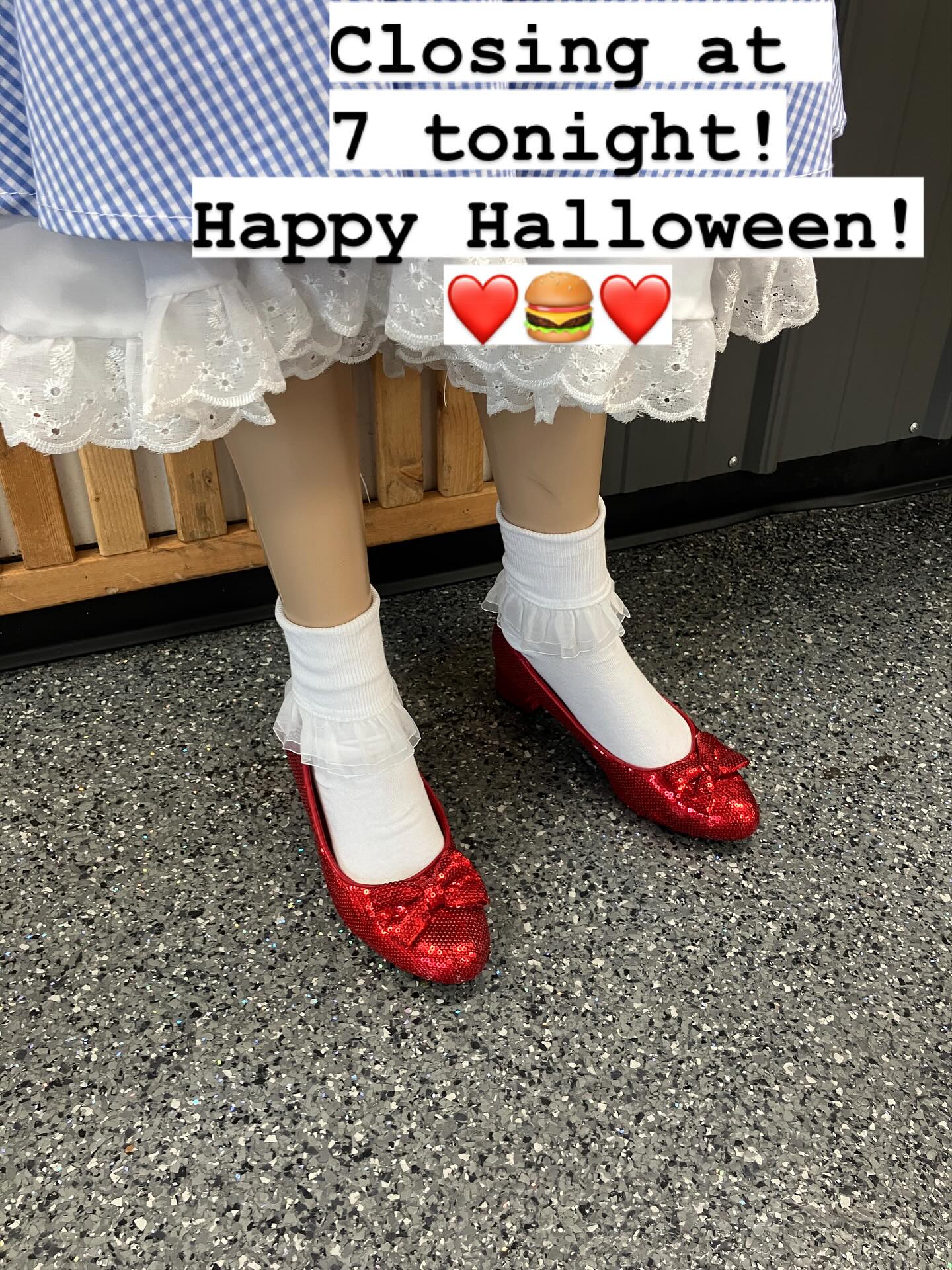 Lucky's Drive-In Parkland