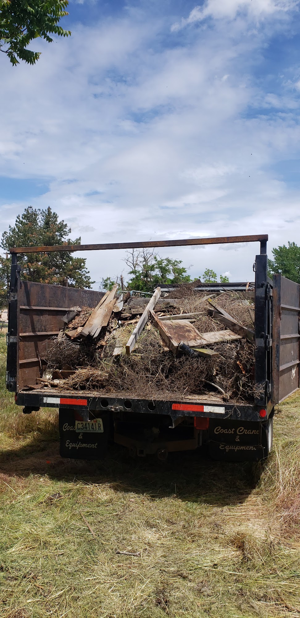 JUNK in the trunck removal services Pasco