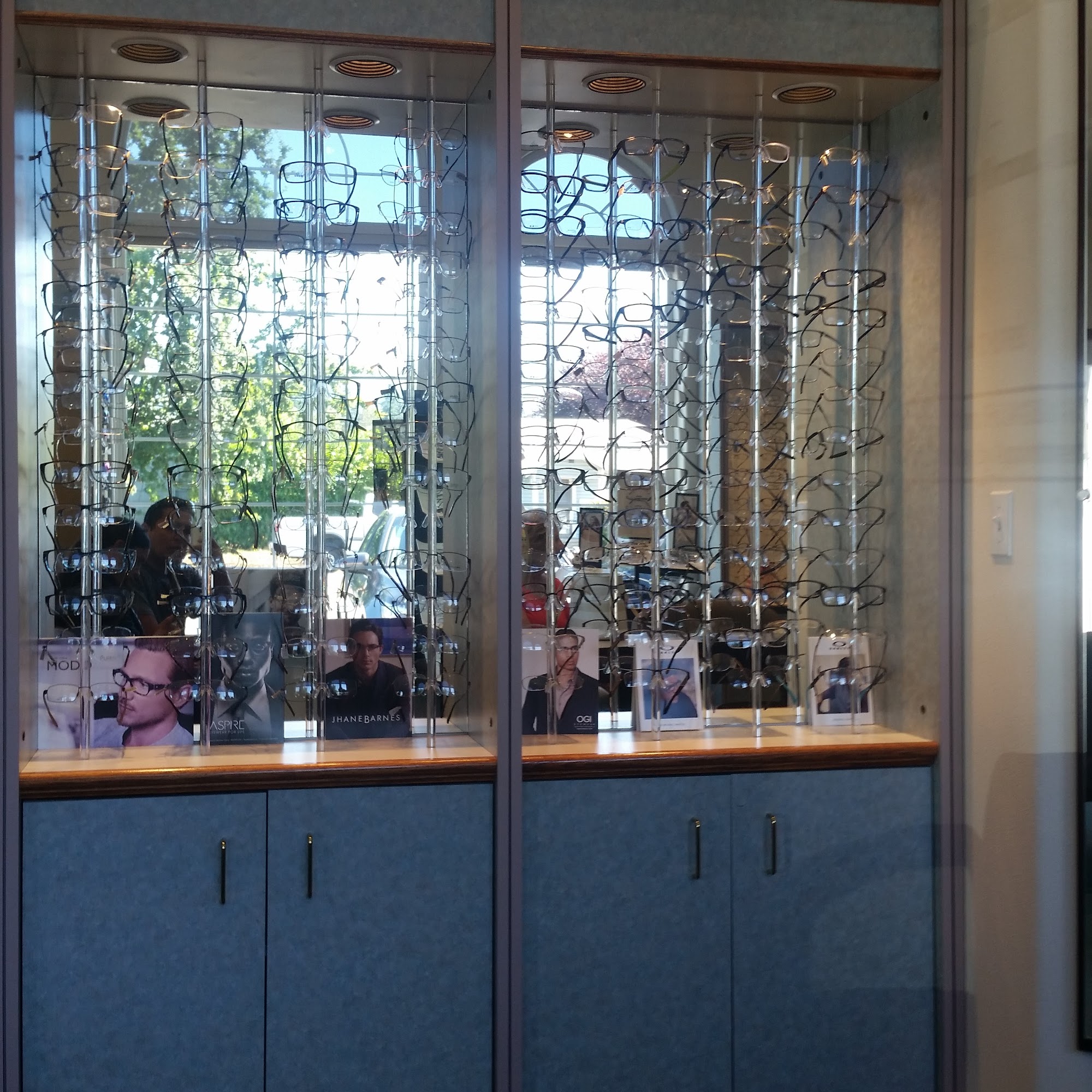 Angeles Vision Clinic