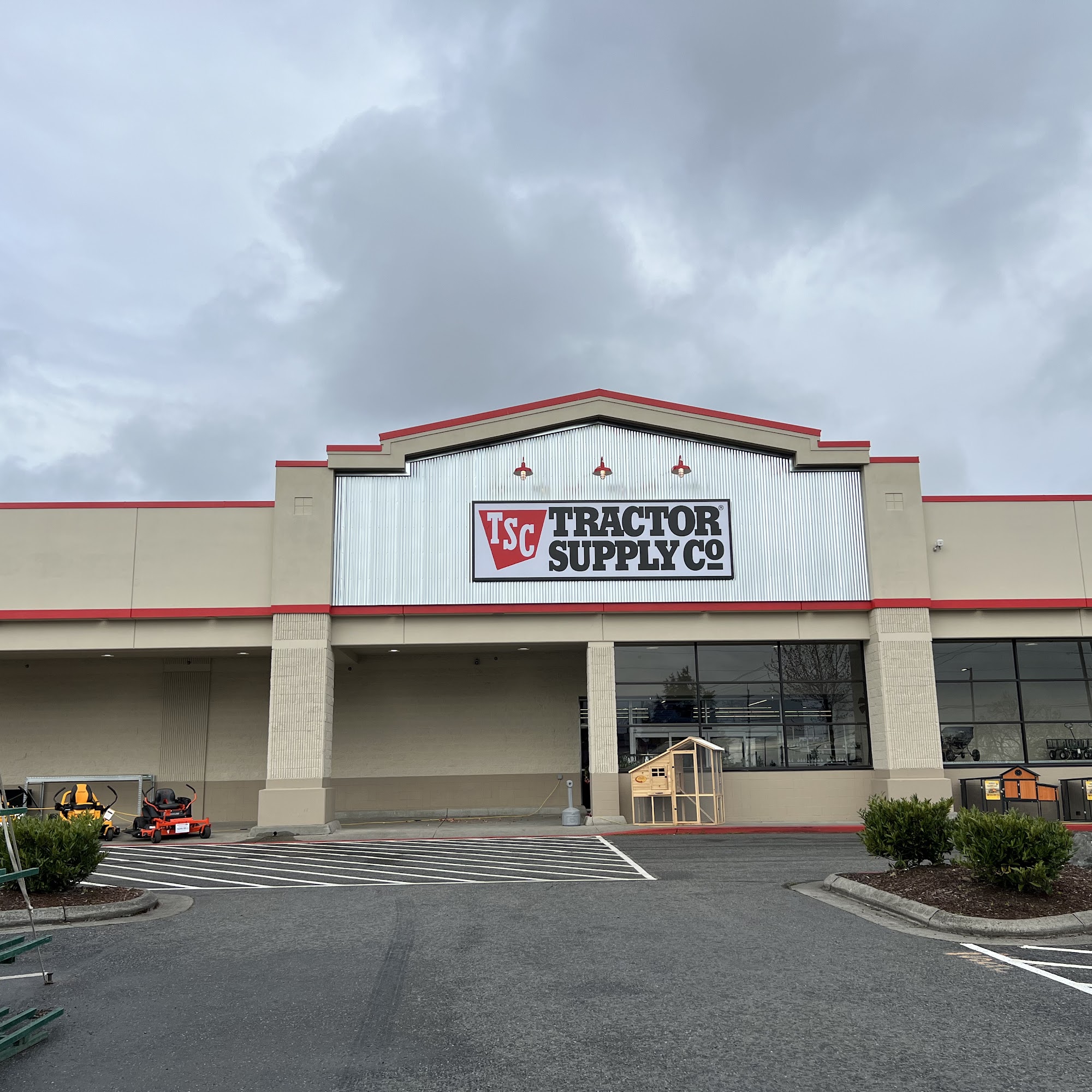 Tractor Supply Port Angeles