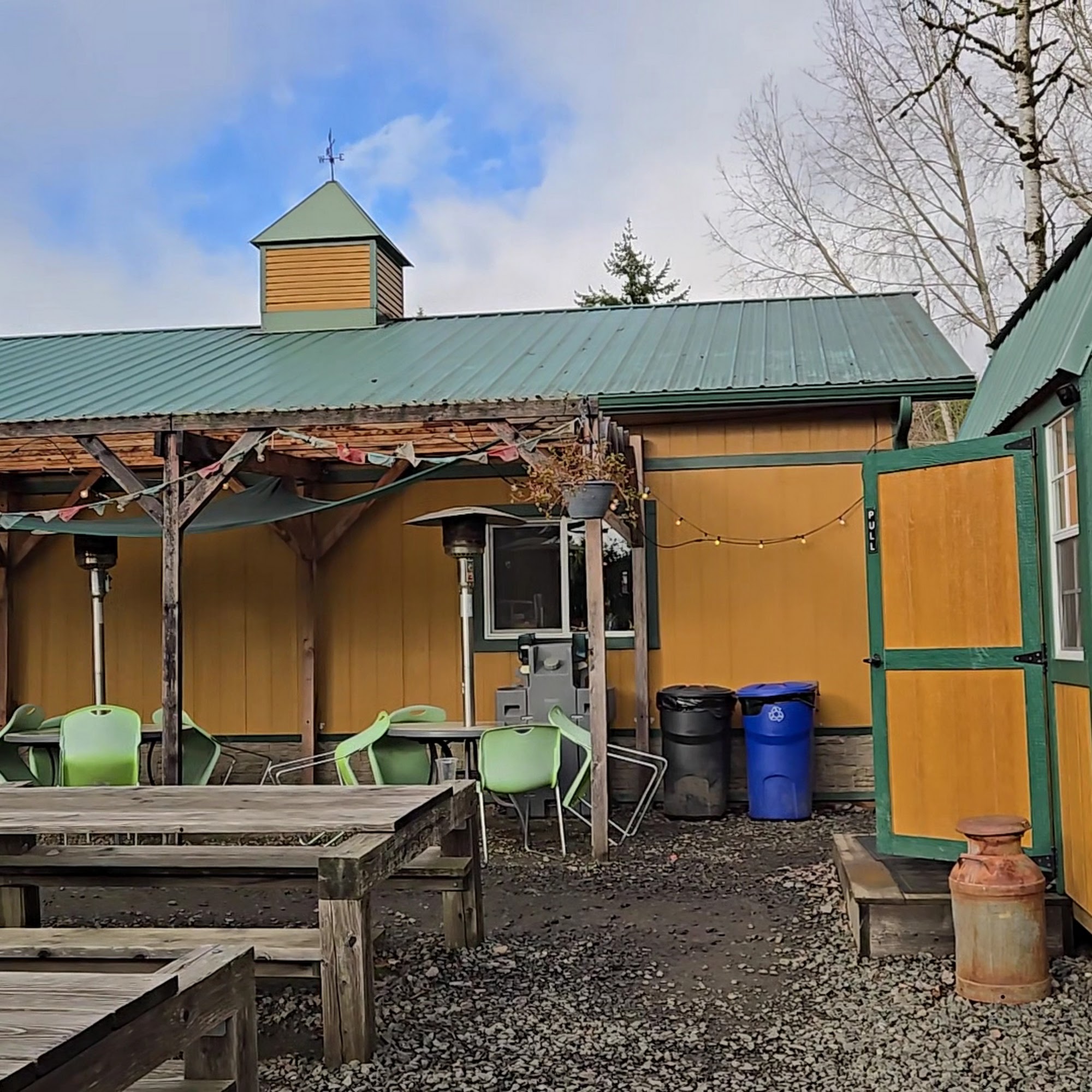 Bushel & Barrel Ciderhouse Poulsbo