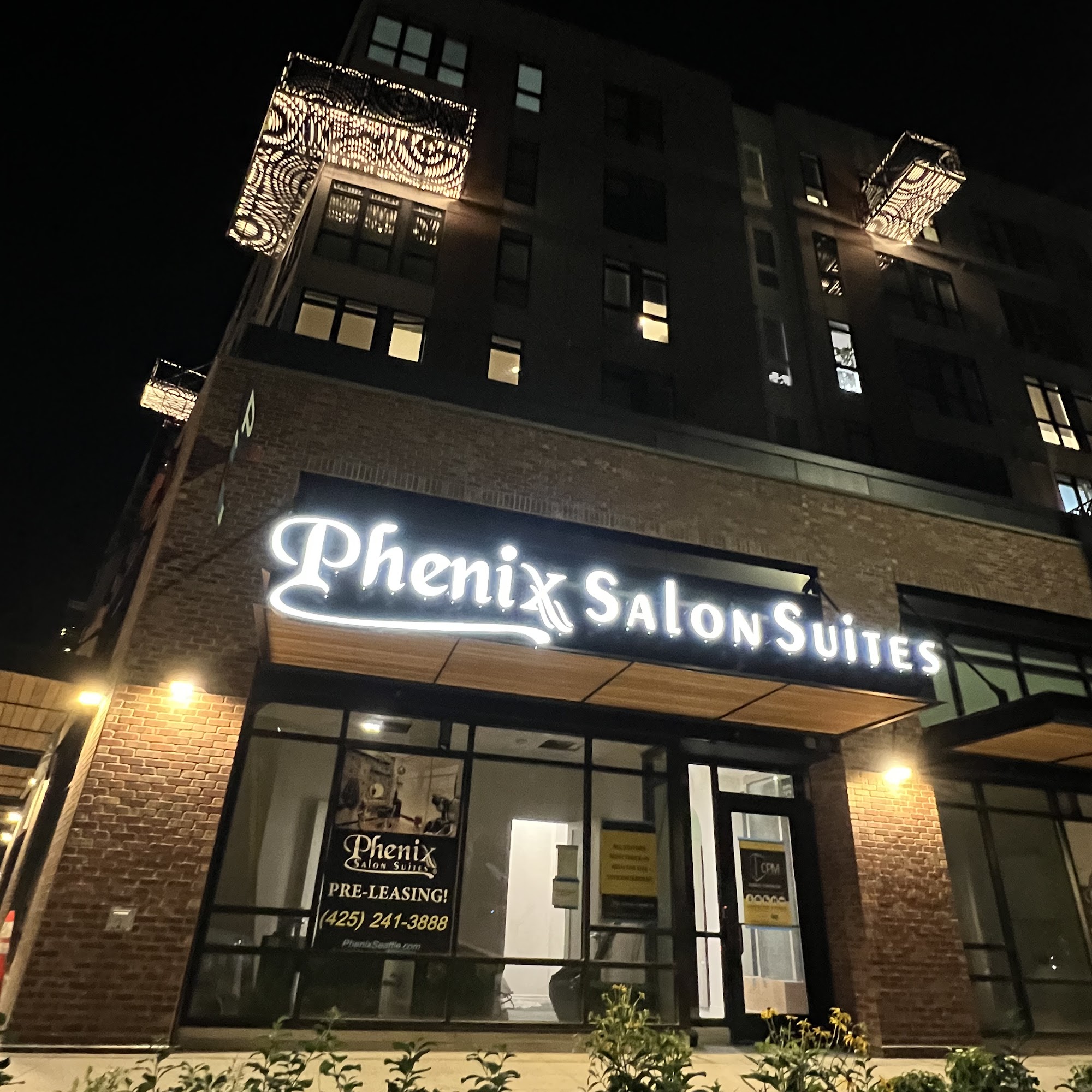 Phenix Salon Suites Redmond 17645 NE 69th Ct, Redmond Washington 98052