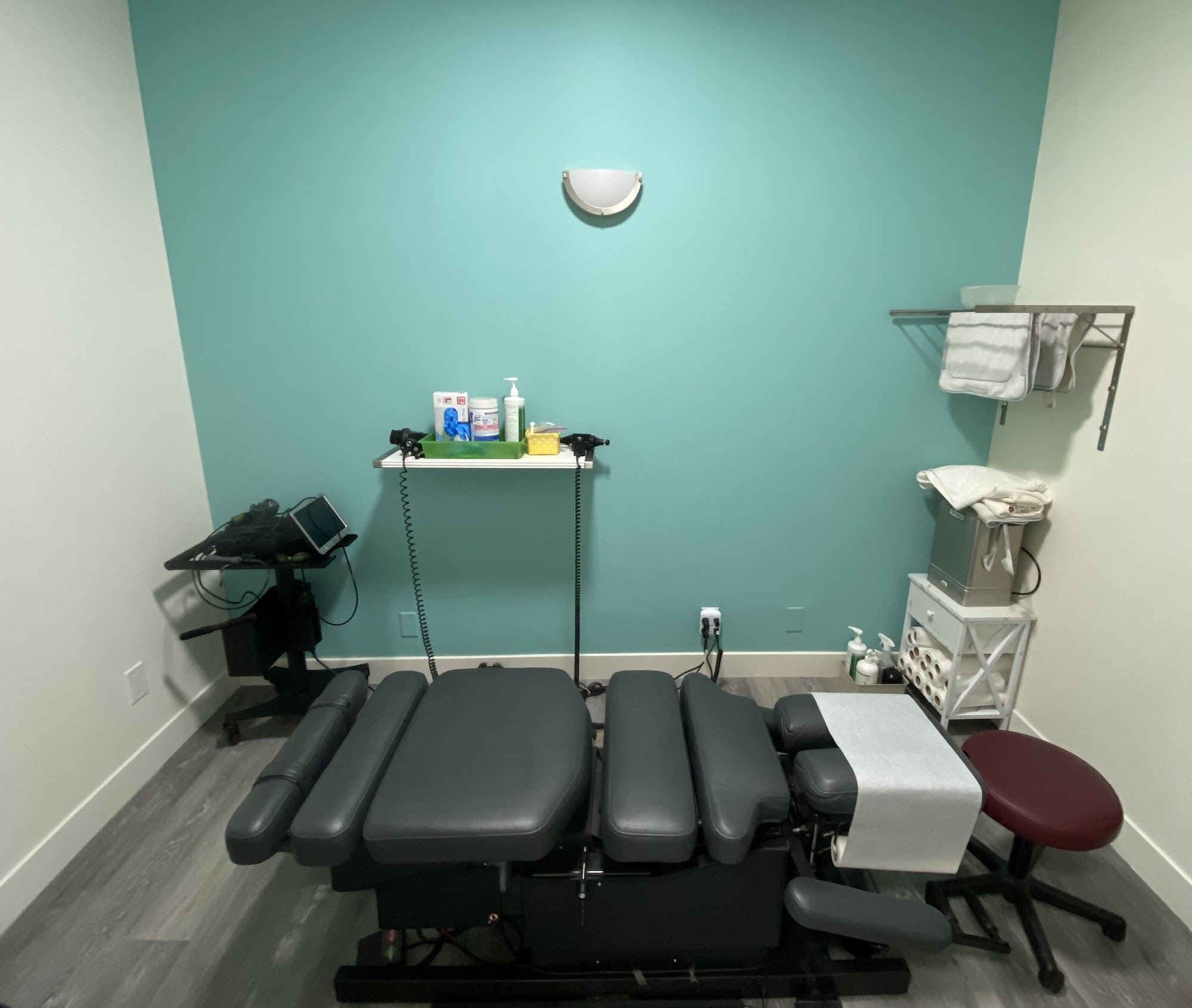 Hesed Kindness Spine