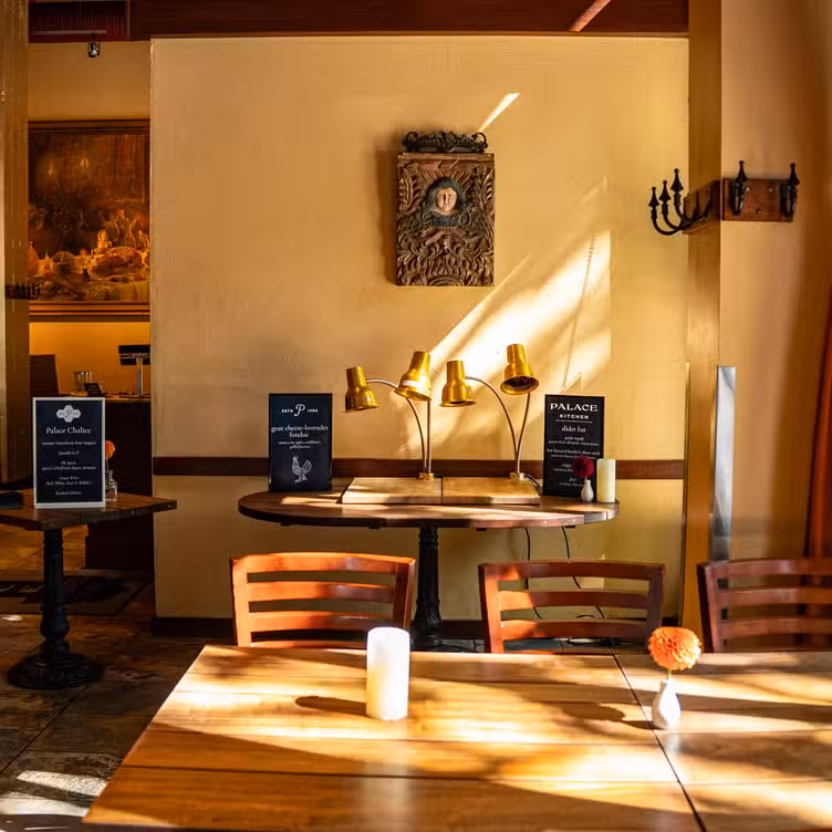 Photo credit: opentable