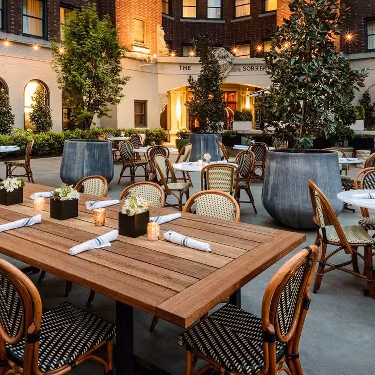 Photo credit: opentable