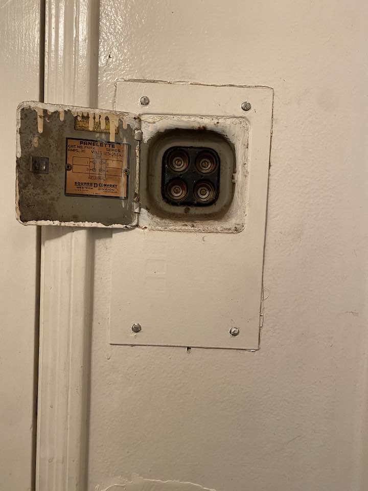 Watts Electric Services Inc