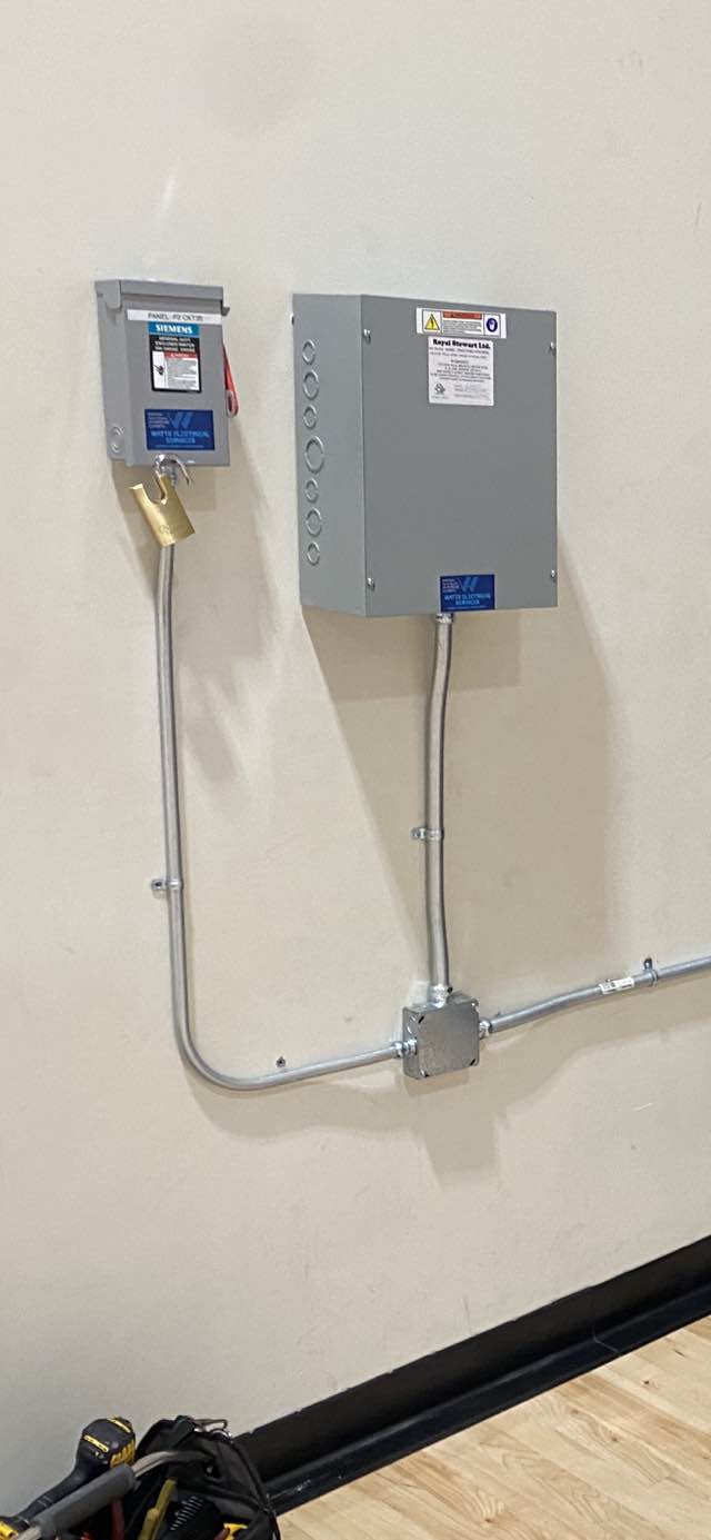 Watts Electric Services Inc 9050 Delridge Way SW, Seattle Washington 98106