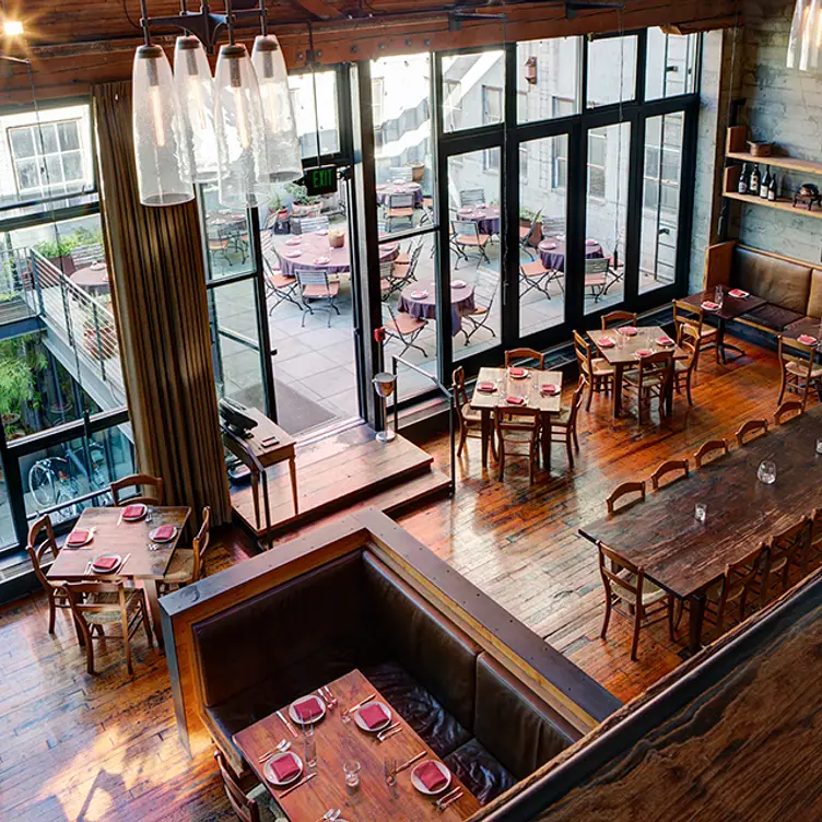 Photo credit: opentable