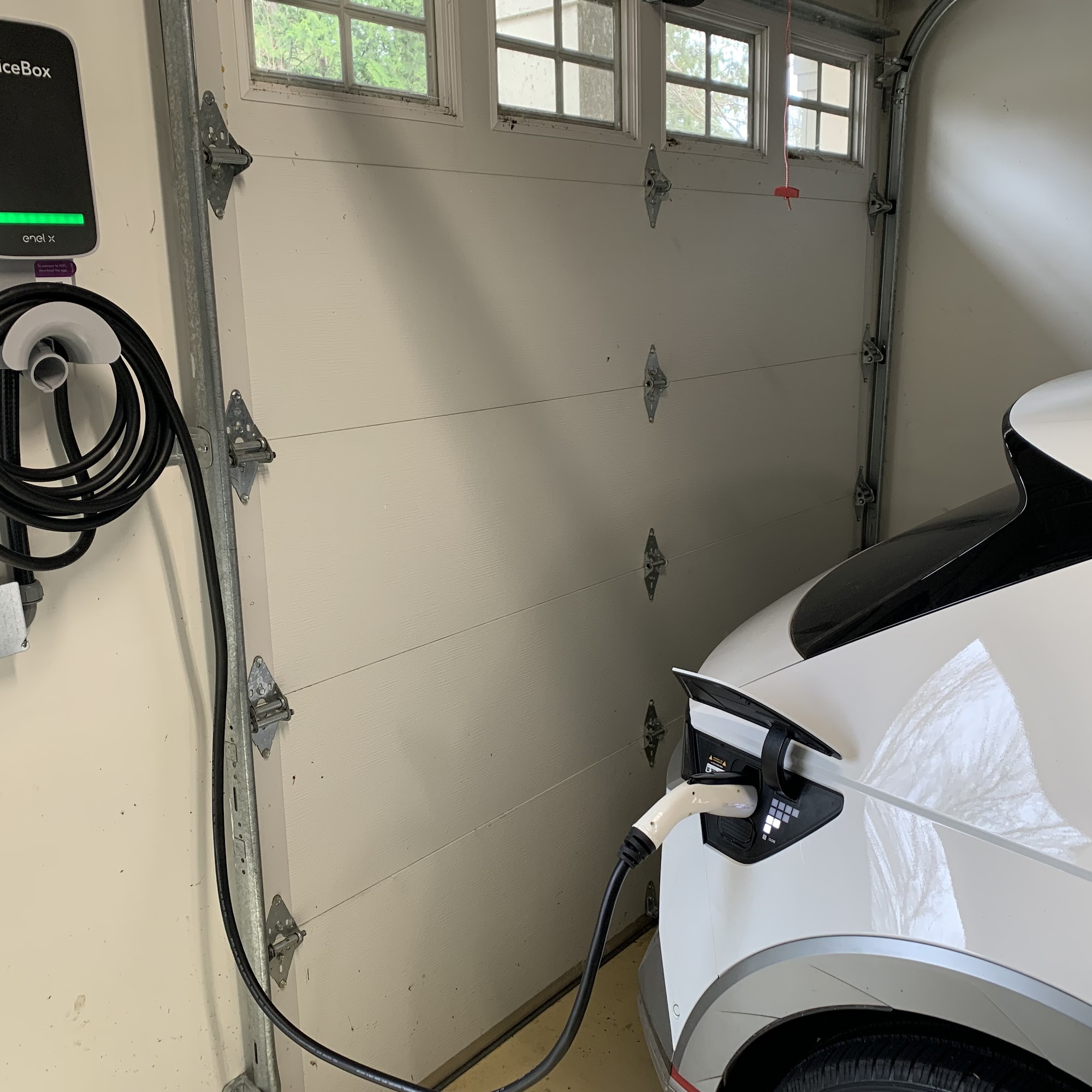 Konsker Electric 2608 NE 82nd St, Seattle Washington 98115