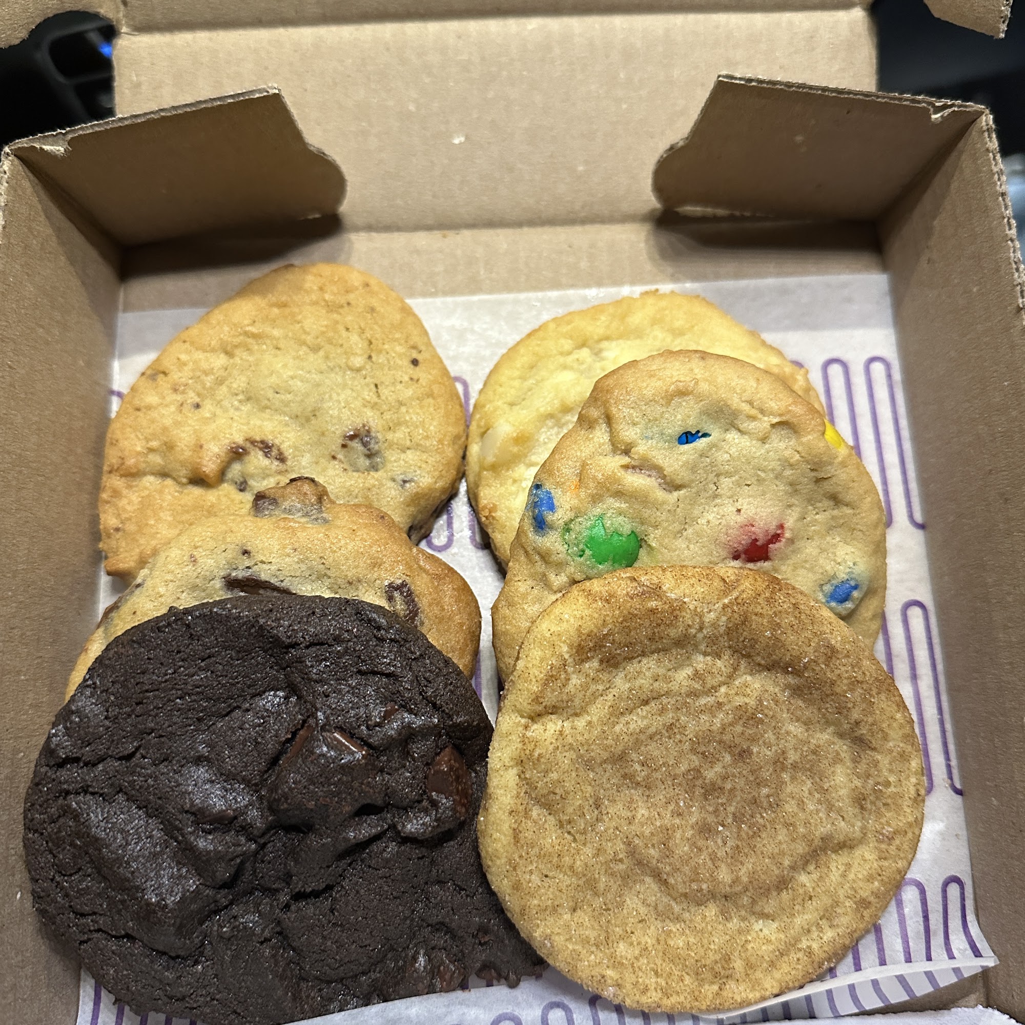 Insomnia Cookies