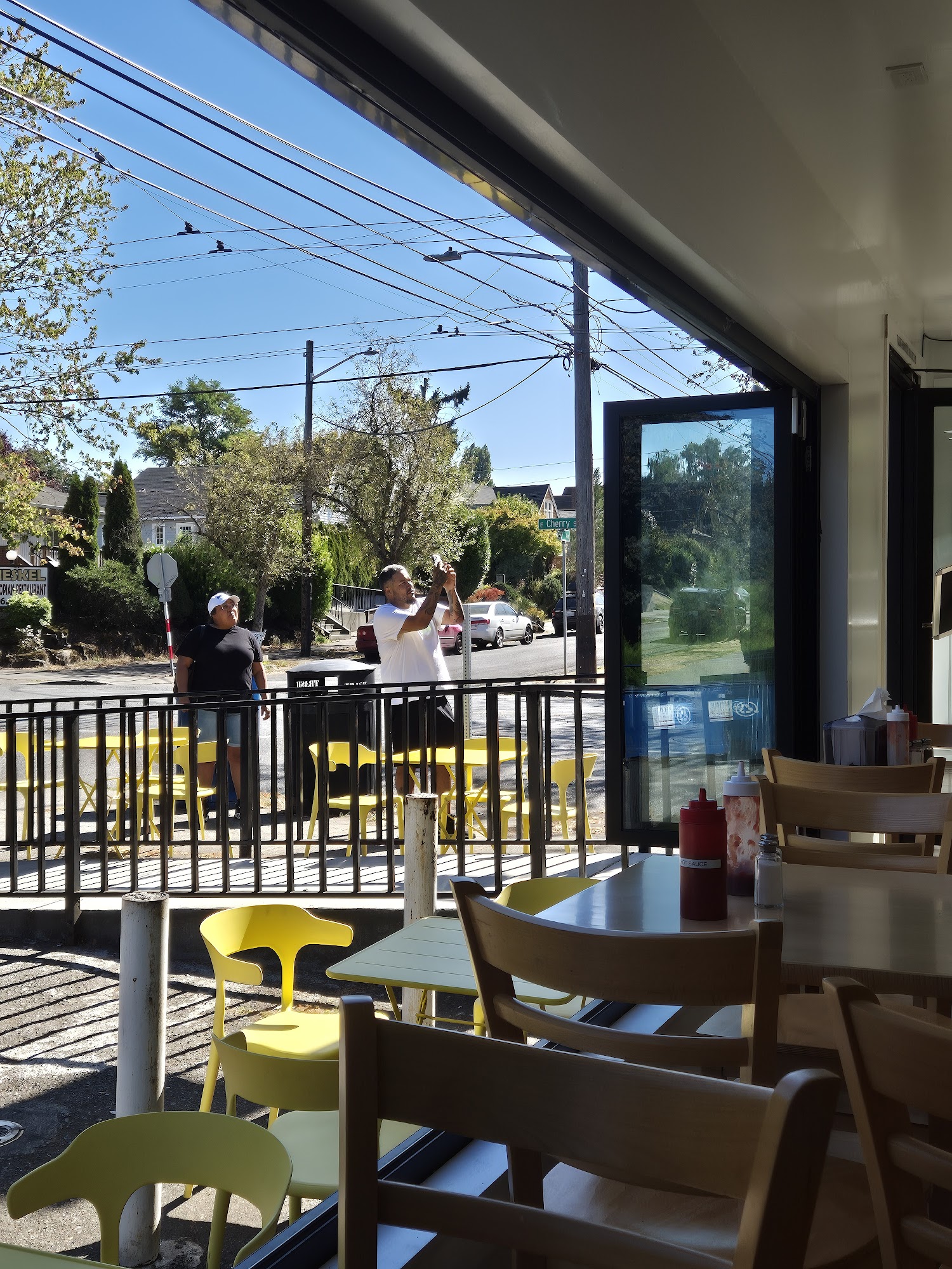 Minna Mediterranean Restaurant Menu