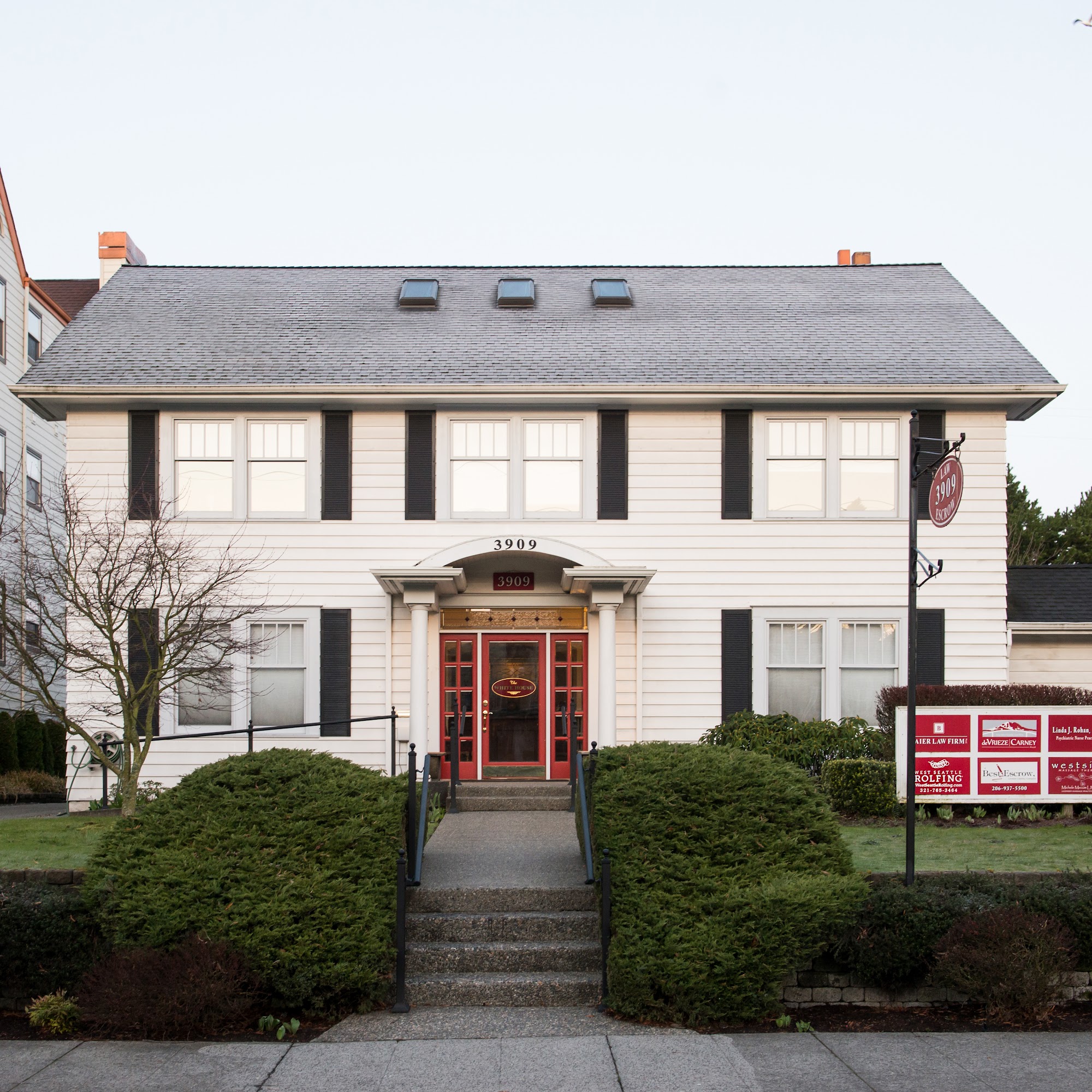 Modern Massage 3909 California Ave SW, Seattle Washington 98116