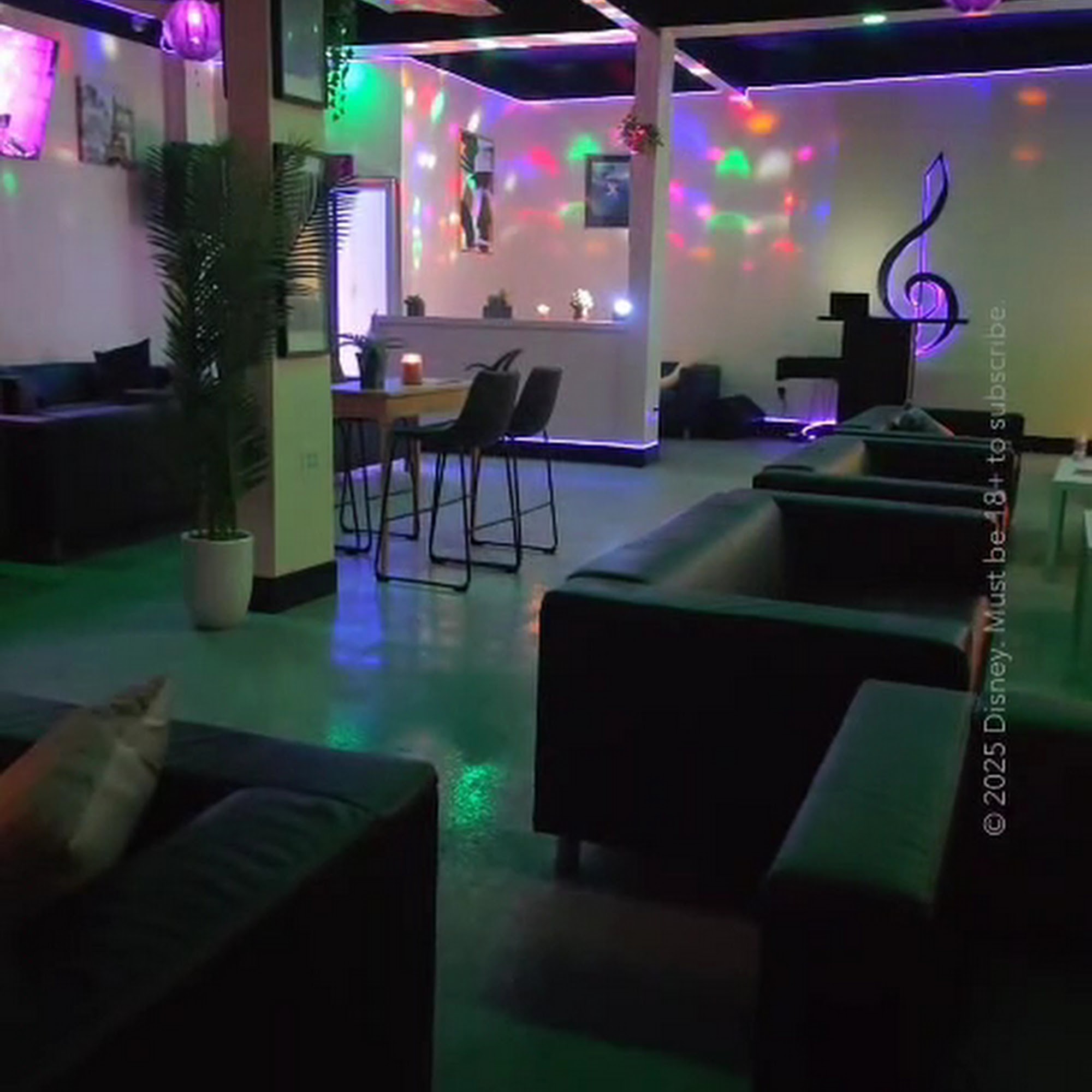 Classic hookah lounge Seattle