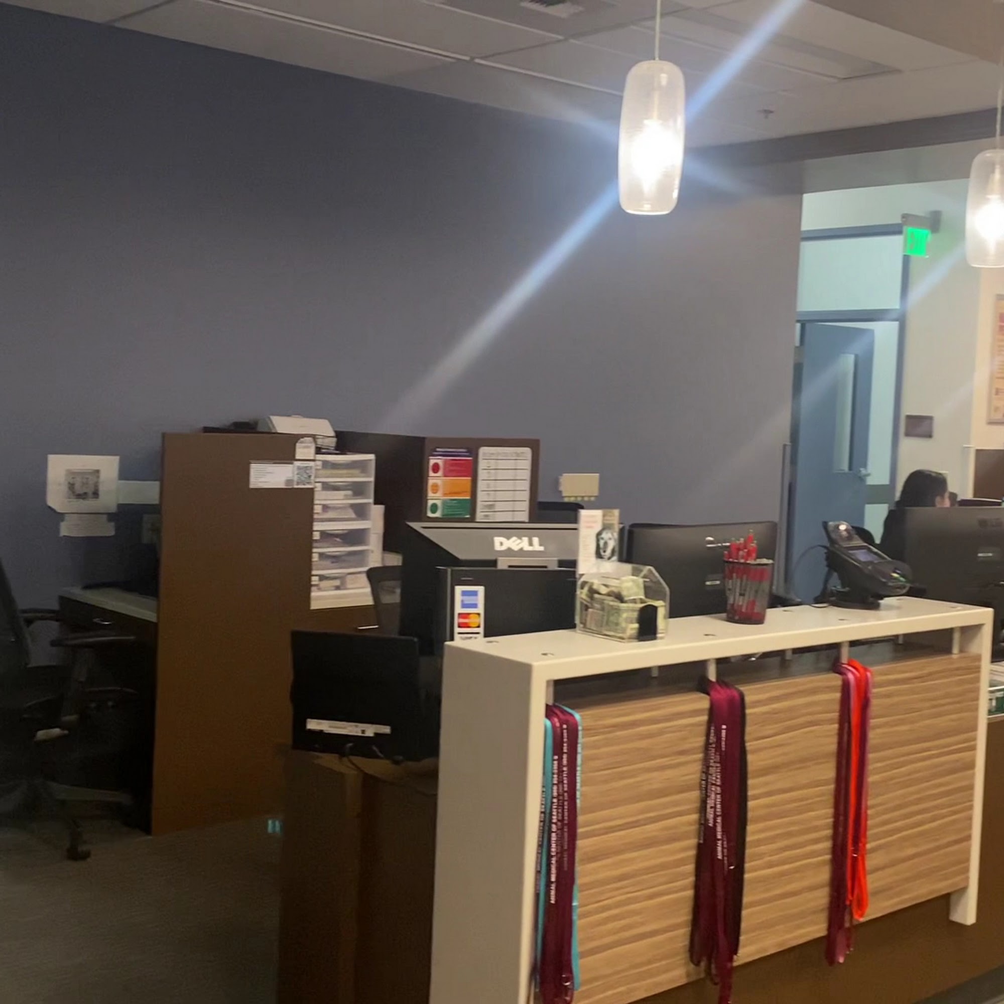 Animal Medical Center of Seattle Shoreline