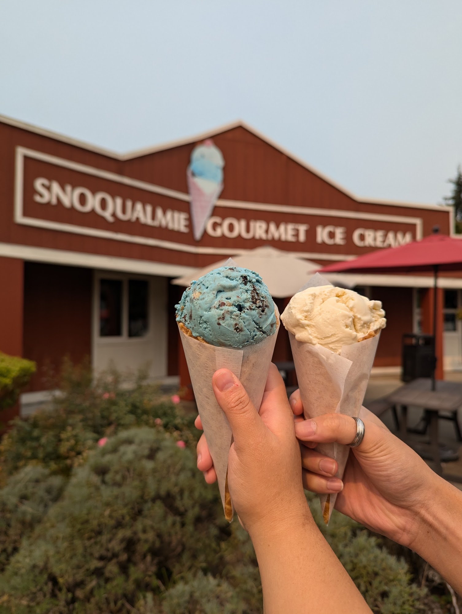 Snoqualmie Ice Cream Scoop Shop - Maltby Snohomish