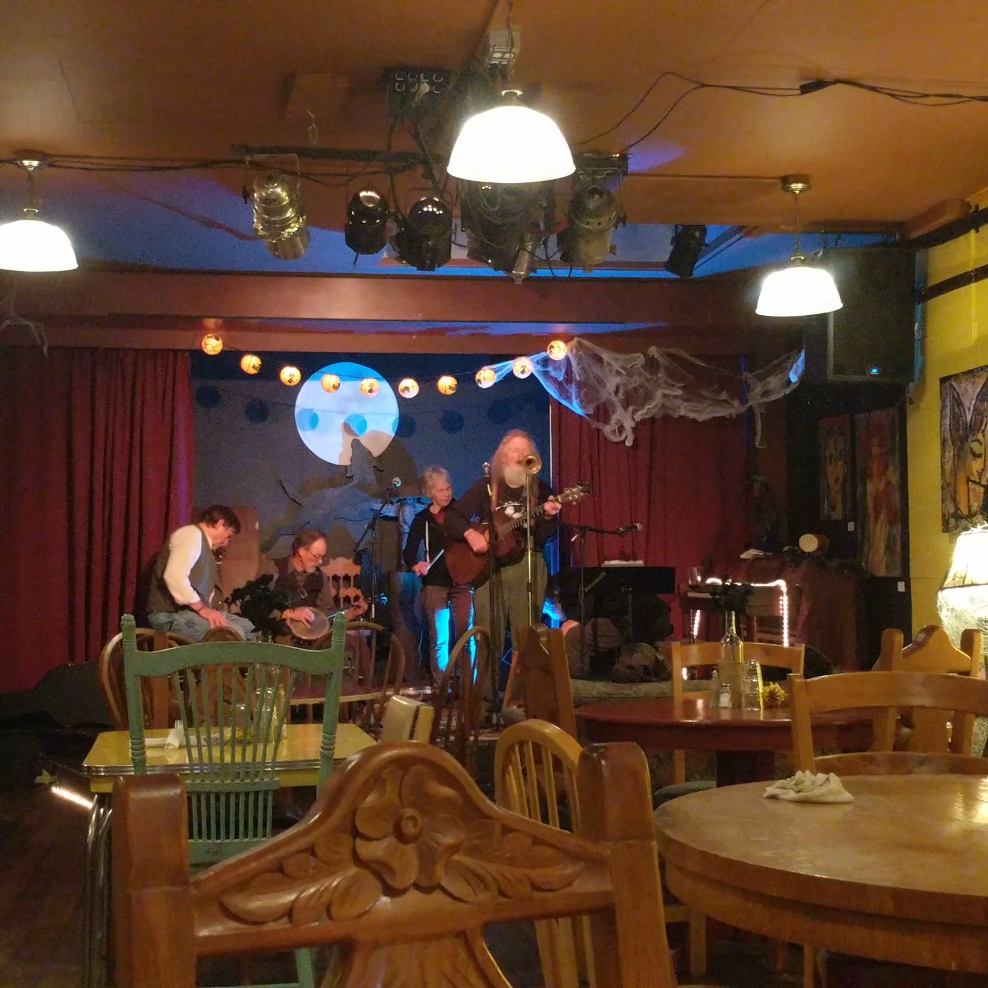 The Black Dog Snoqualmie