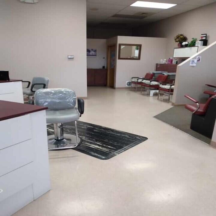 Wandermere Beauty Barber & Tan