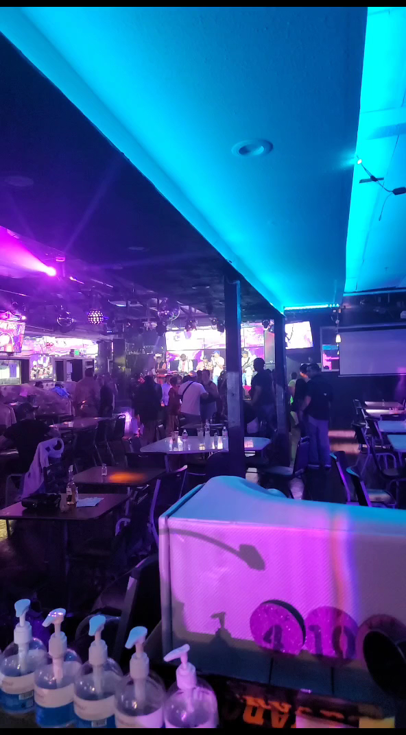 El pique restaurant nightclub Menu