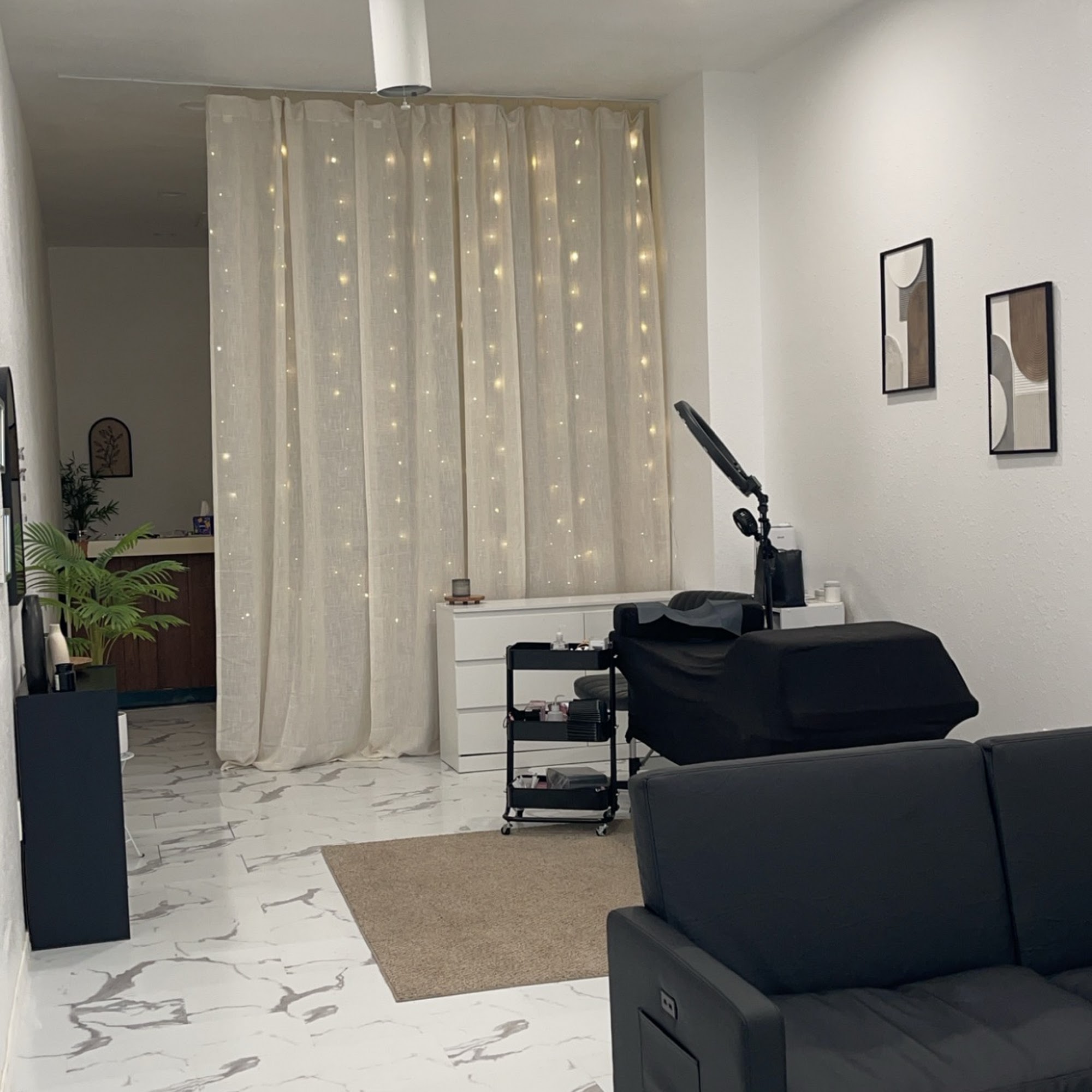 The Beauty Room 1a S Toppenish Ave, Toppenish Washington 98948
