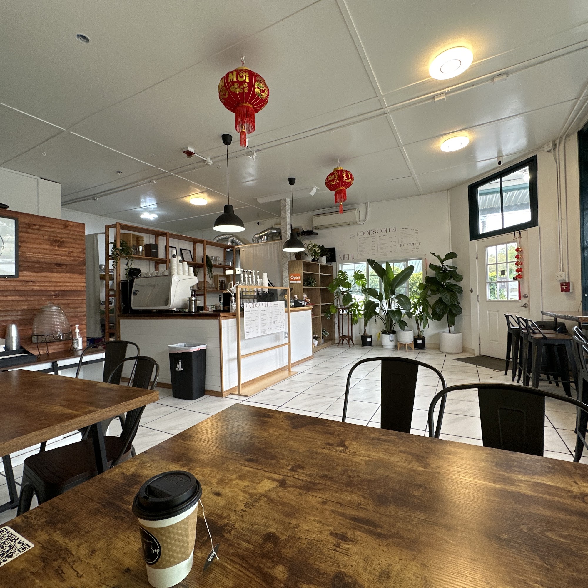 Drip & Sip Café Tukwila