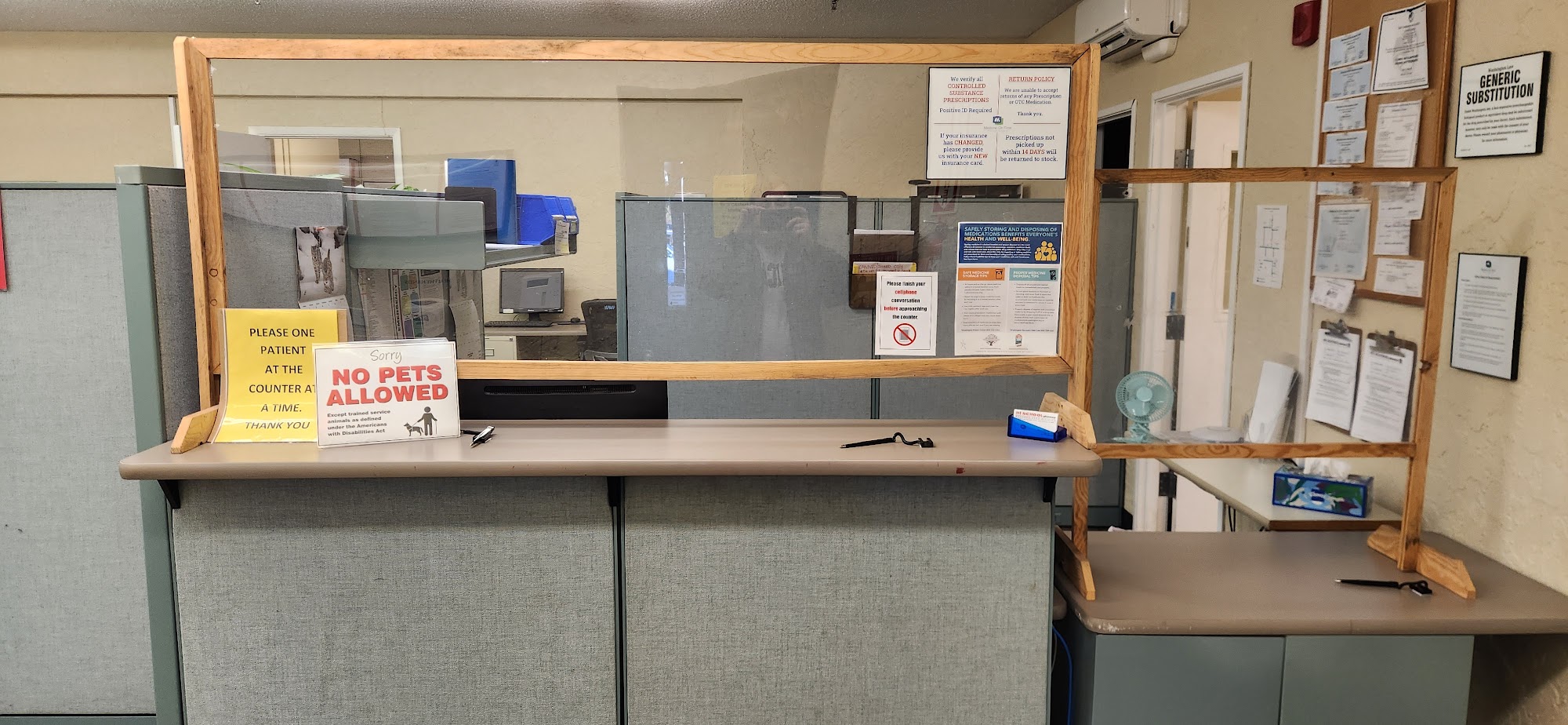 Hi-School Pharmacy - Medicine On Time (MOT) Vancouver