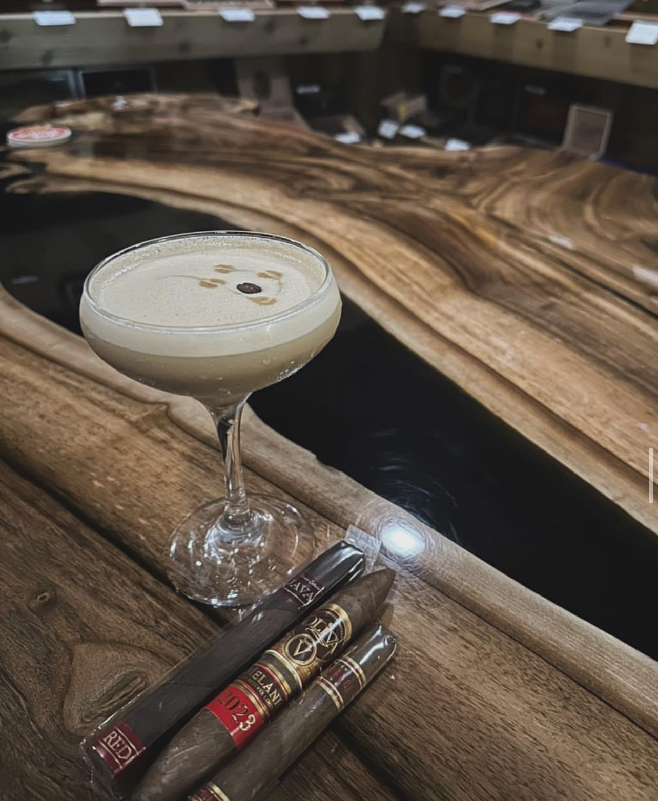 Riverhouse Cigar Bar Menu