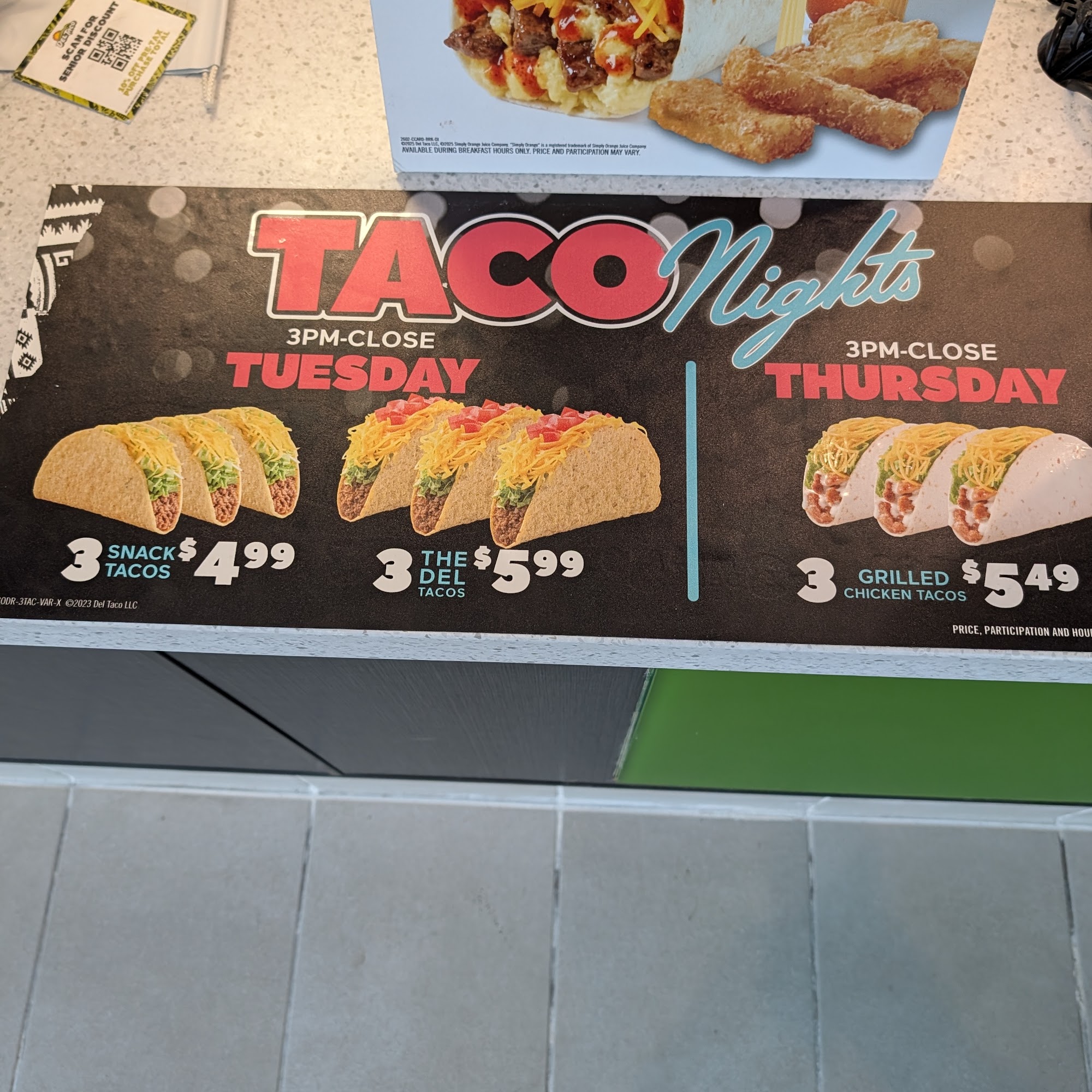 Del Taco Woodland
