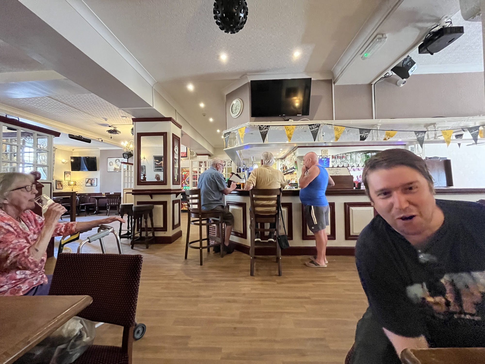 Market Tavern 31 Market St, Aberdare