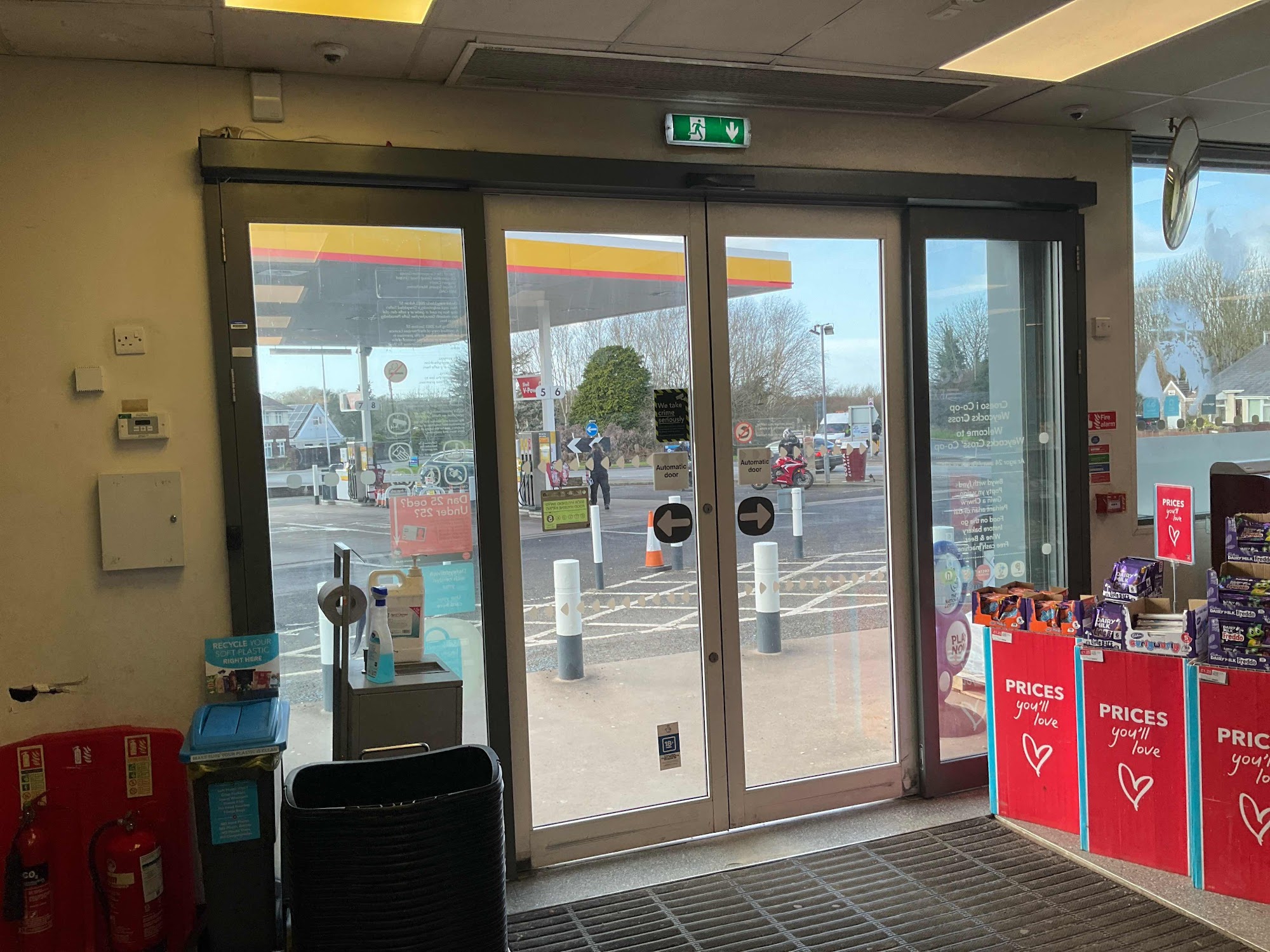 Co-op Food - Petrol Weycock Cross