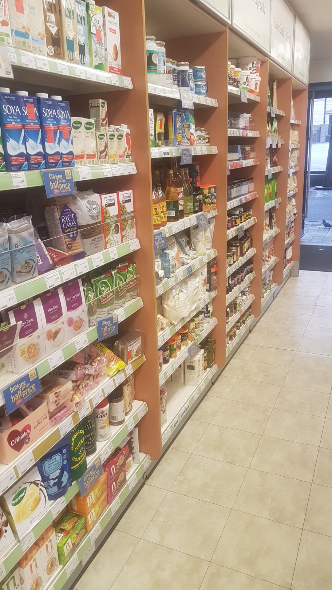 Holland & Barrett - Barry