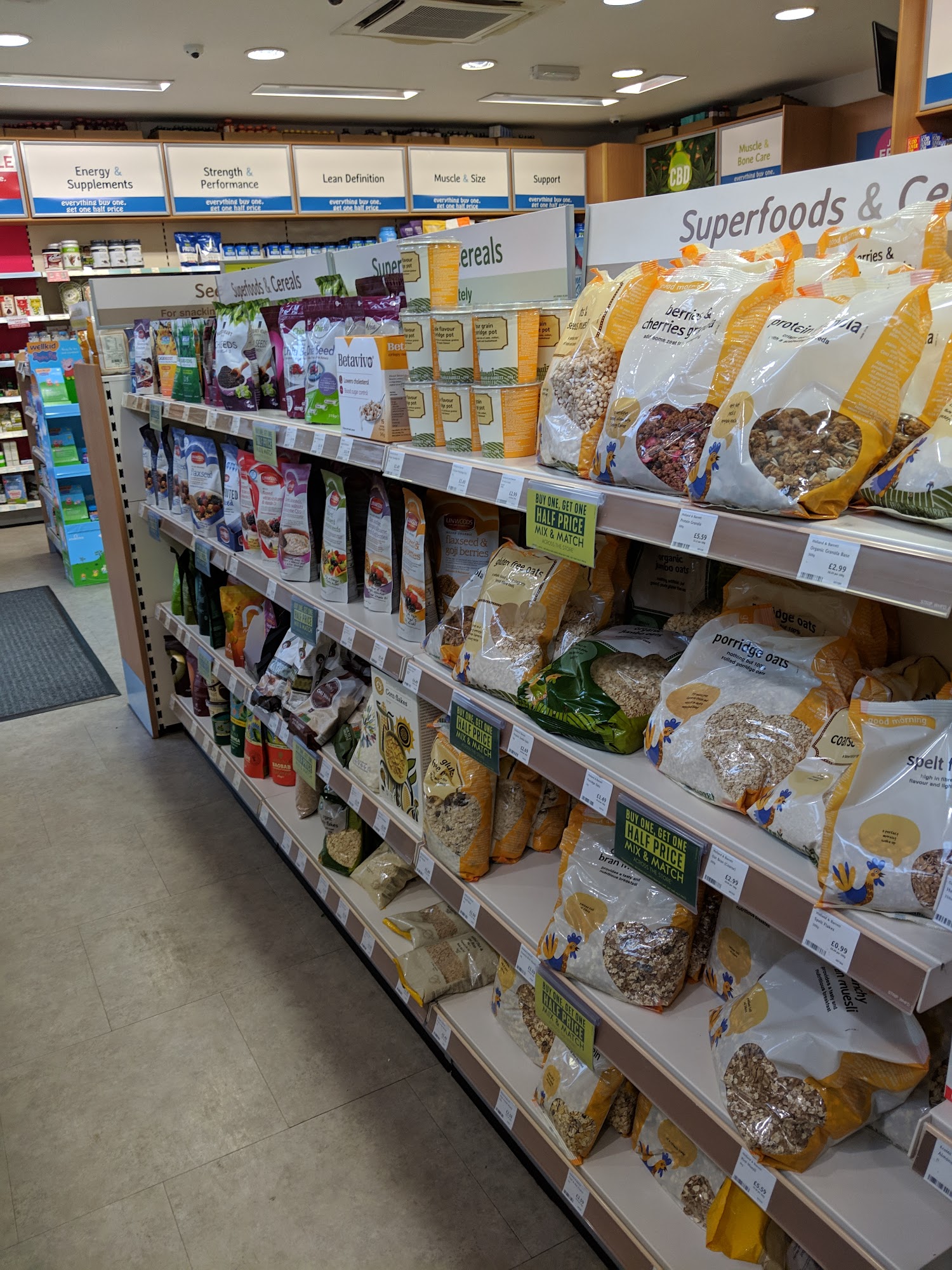Holland & Barrett - Bridgend Outlet