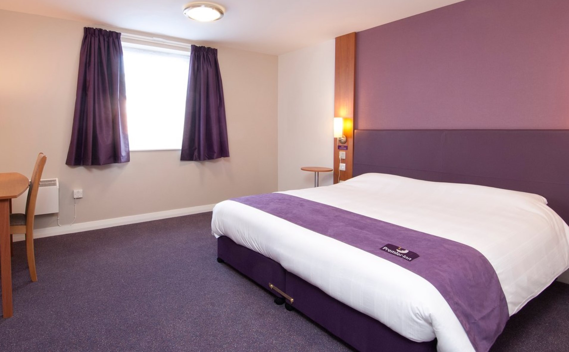 Premier Inn Bridgend Central hotel