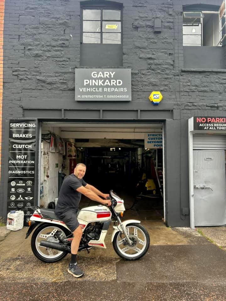 Gary Pinkard Vehicle Repair & Service Centre