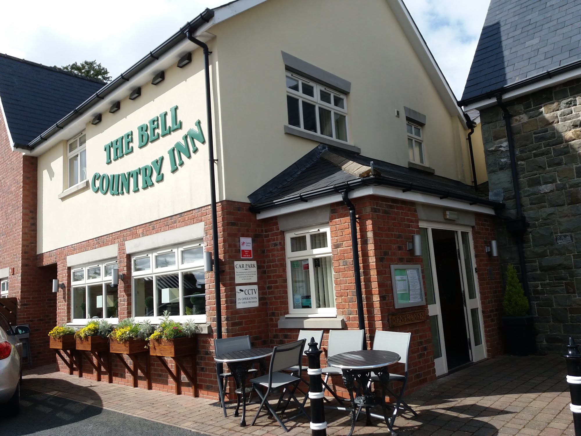 The Bell Country Inn