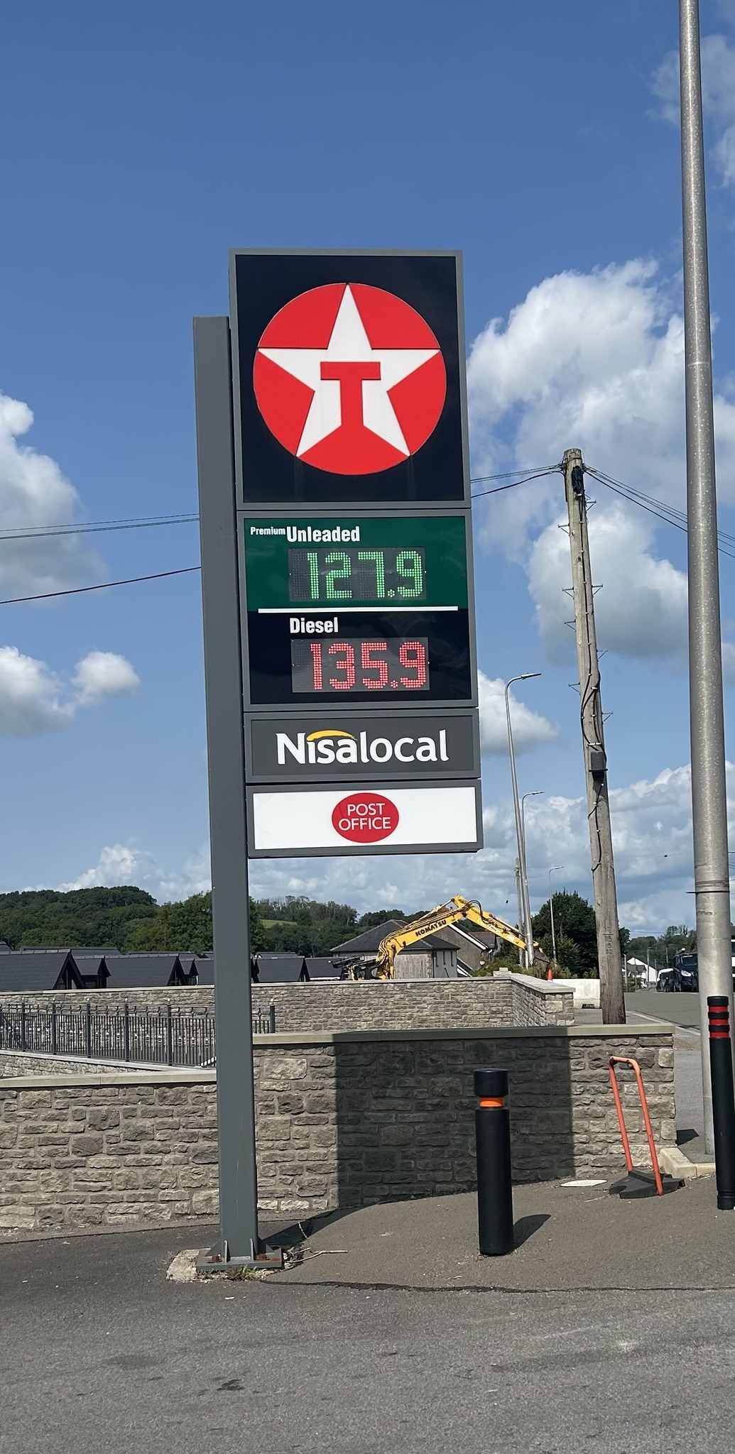 Nisa Local