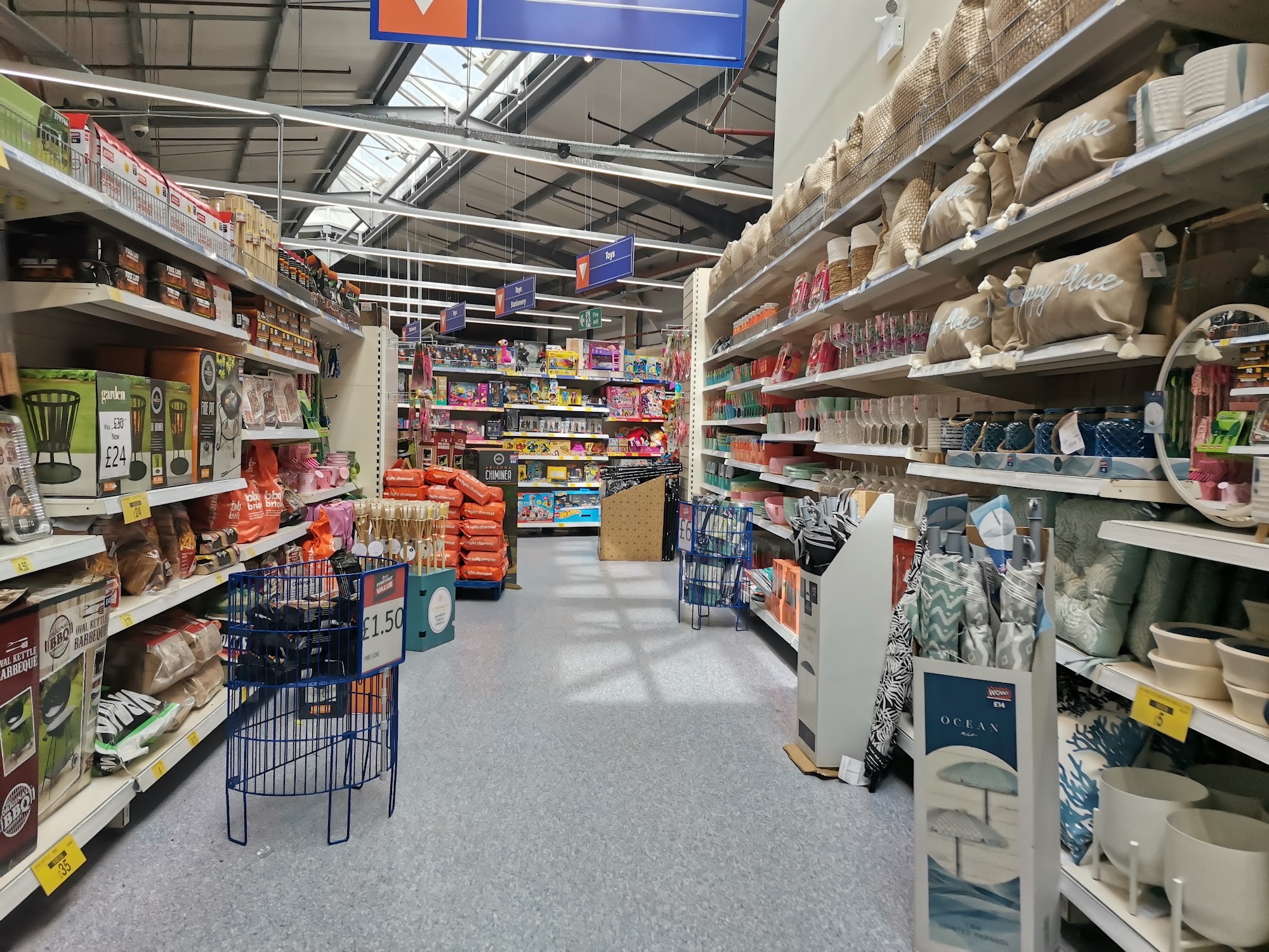 B&M Store Port Talbot