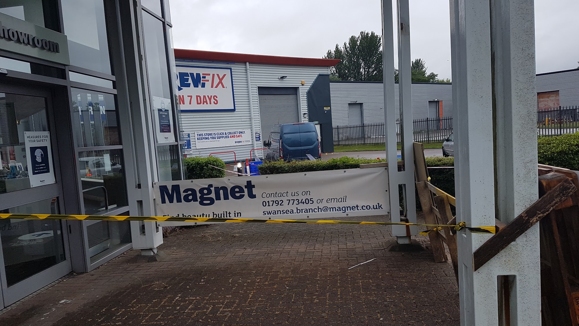 Screwfix Swansea - Enterprise Park