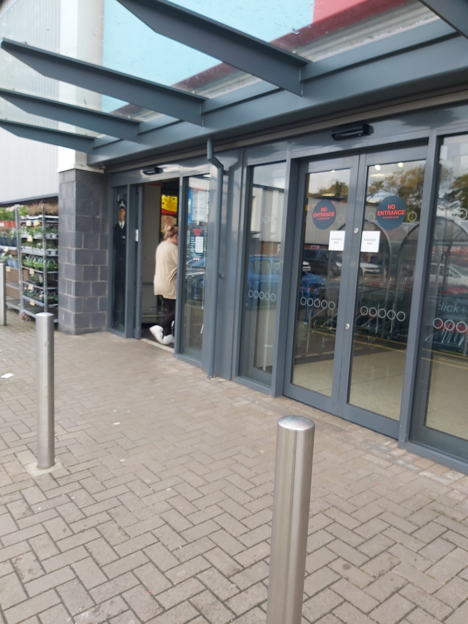 Home Bargains