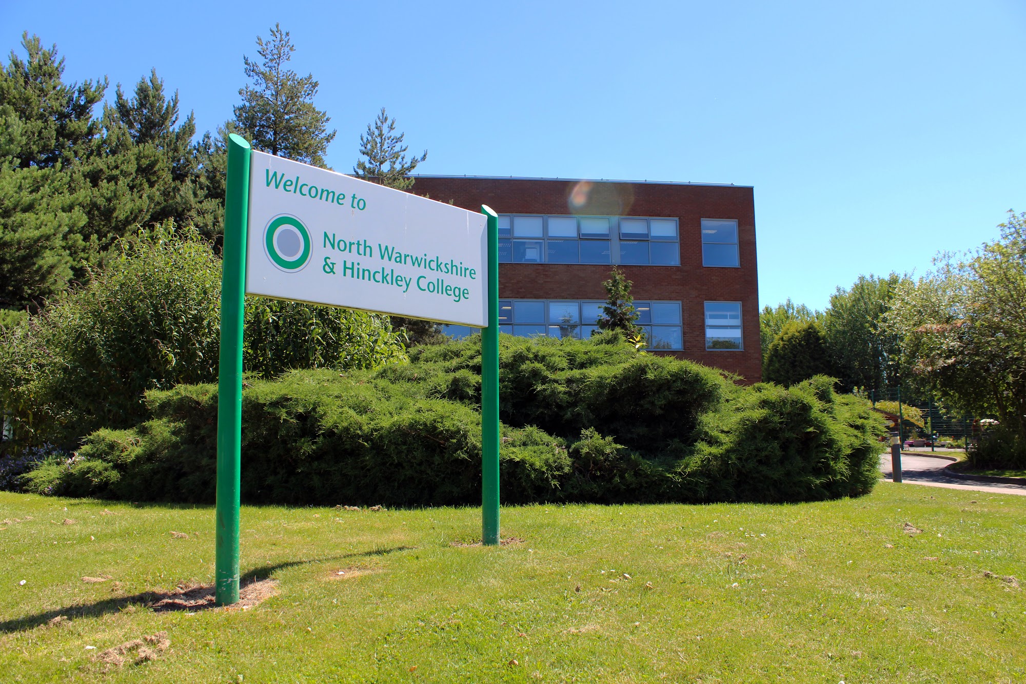 North Warwickshire and South Leicestershire College (Nuneaton Campus)