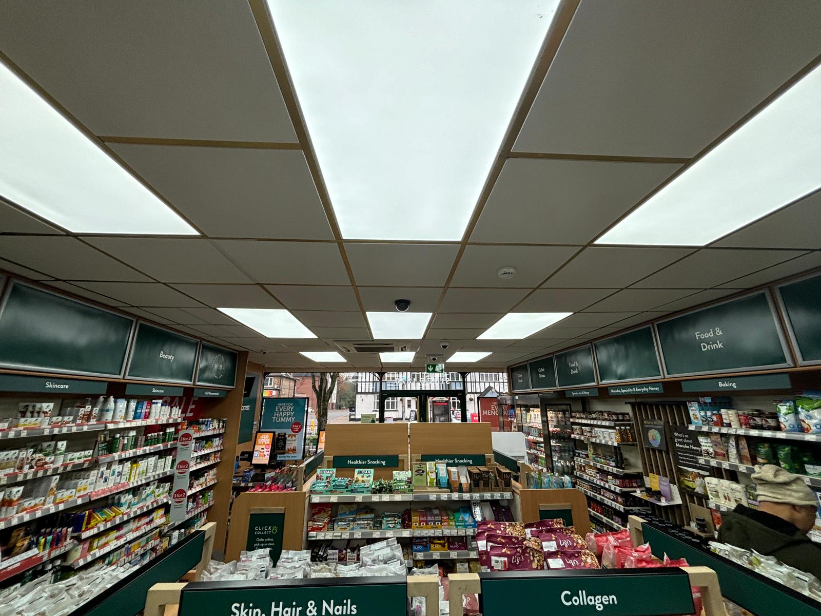 Holland & Barrett - Shirley