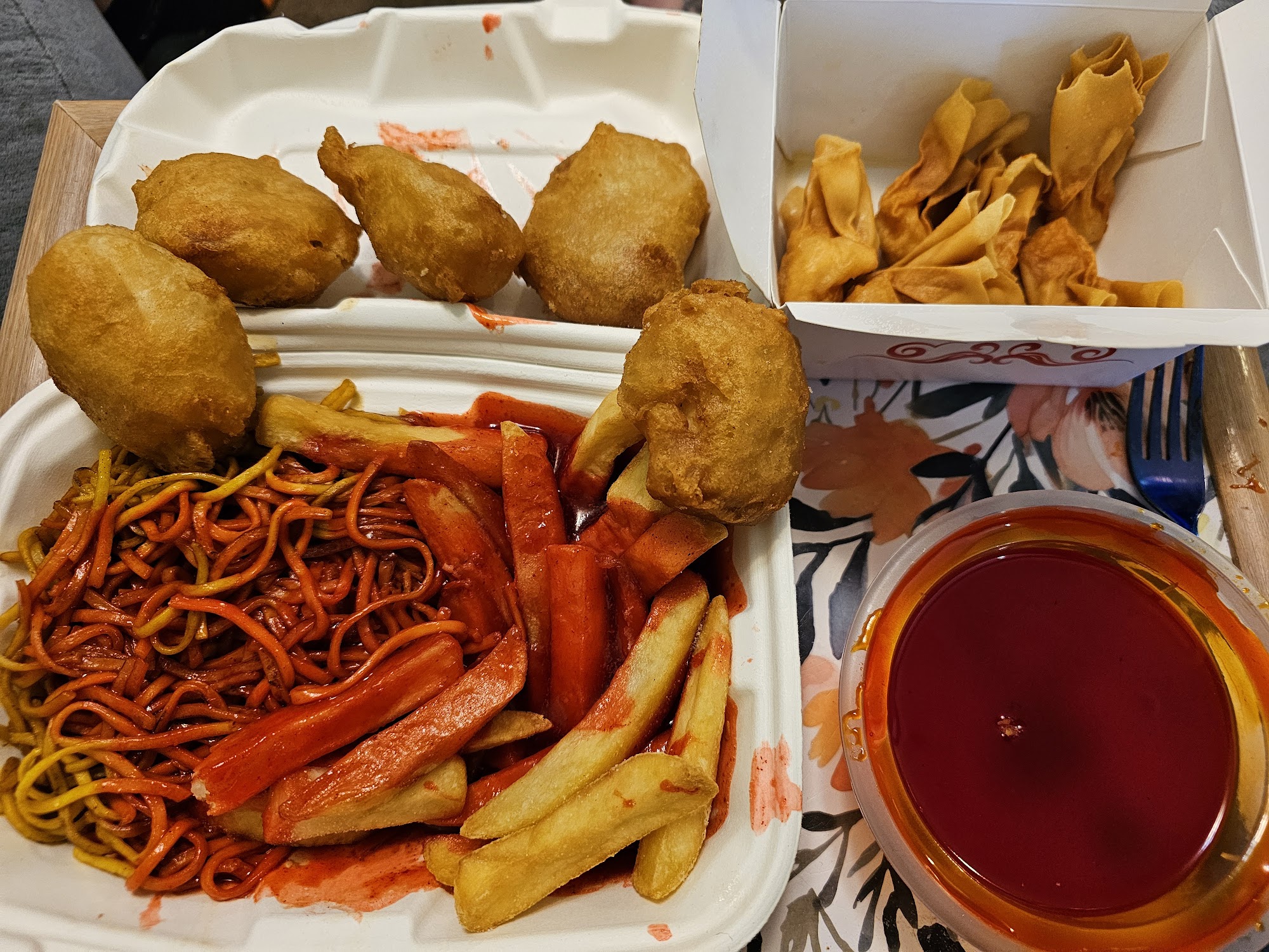 HAPPY TOWN Chinese Takeaway 35 High St, Quarry Bank, Brierley Hill