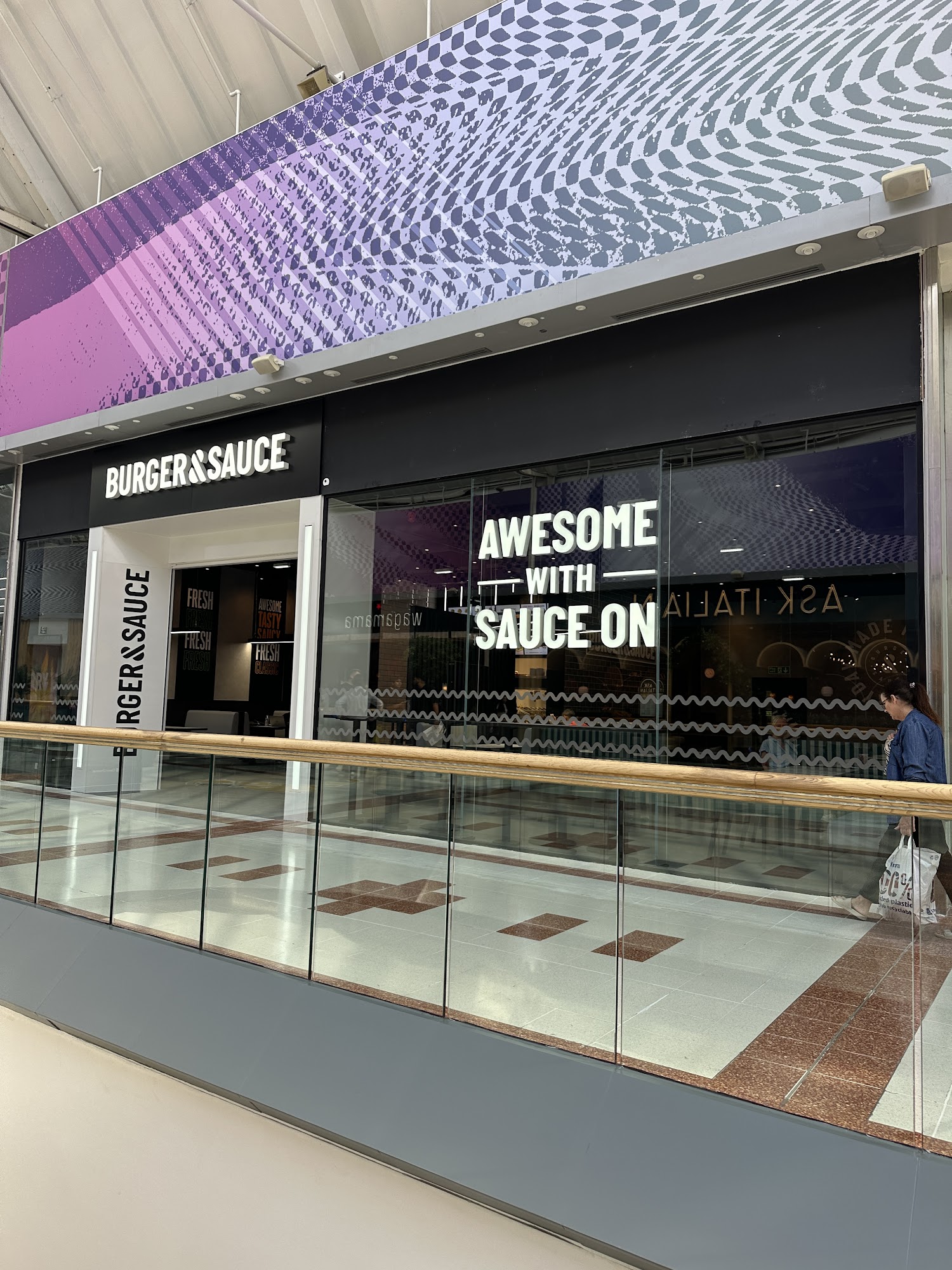 BURGER & SAUCE - Merry Hill Unit 29A, B Merry Hill Shopping Centre, Pedmore Rd, Brierley Hill