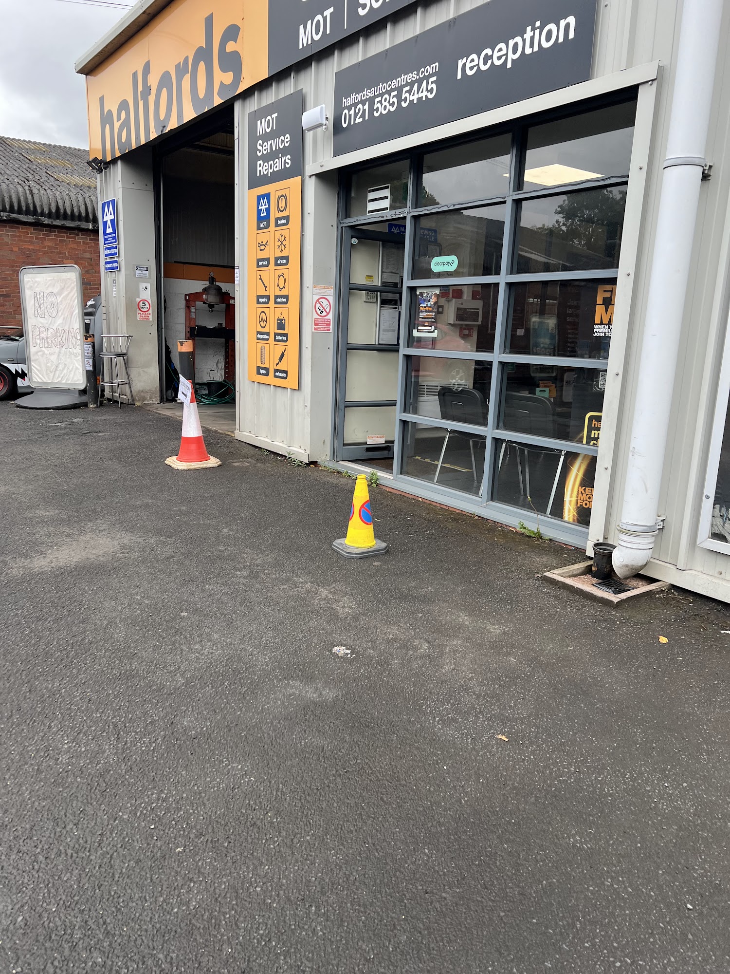 Halfords Autocentre Halesowen