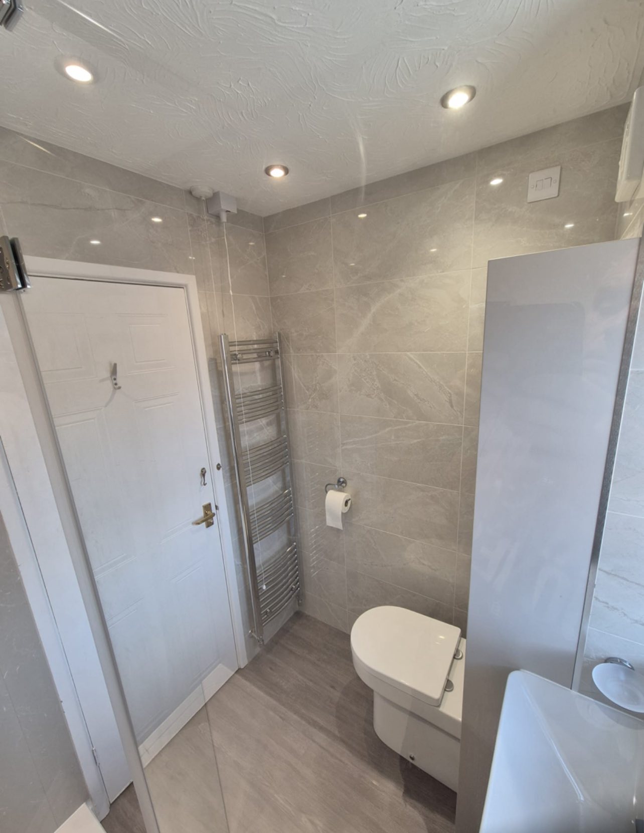 Serenity Kitchens and Bathrooms Ltd