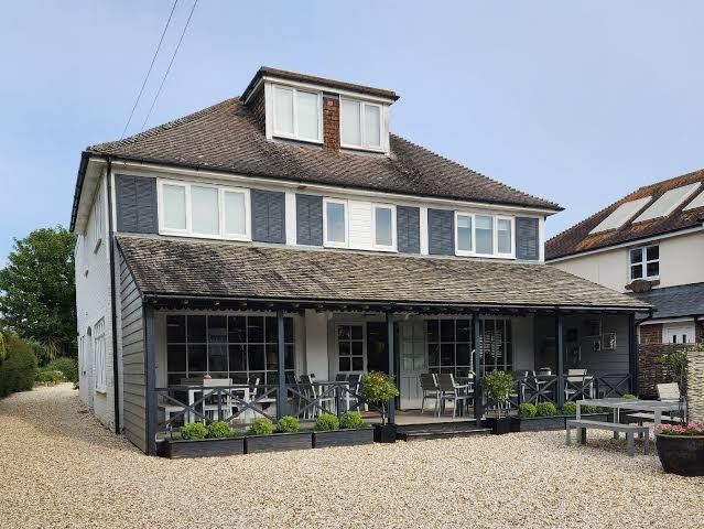 The Beach House Bed & Breakfast 77 Rookwood Rd, West Wittering, Chichester