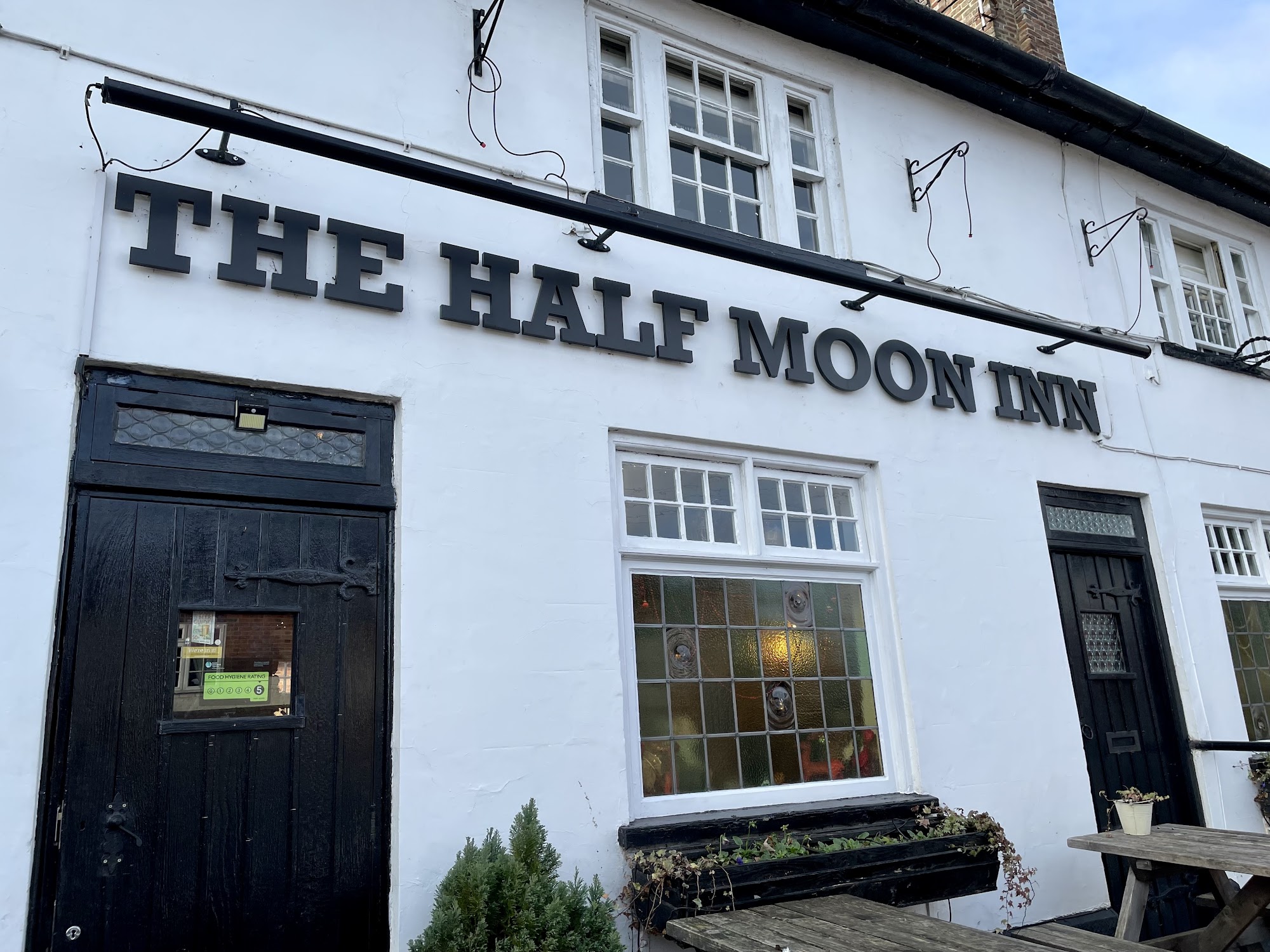 The Half Moon Inn Balcombe Haywards Heath Rd, Balcombe, Haywards Heath
