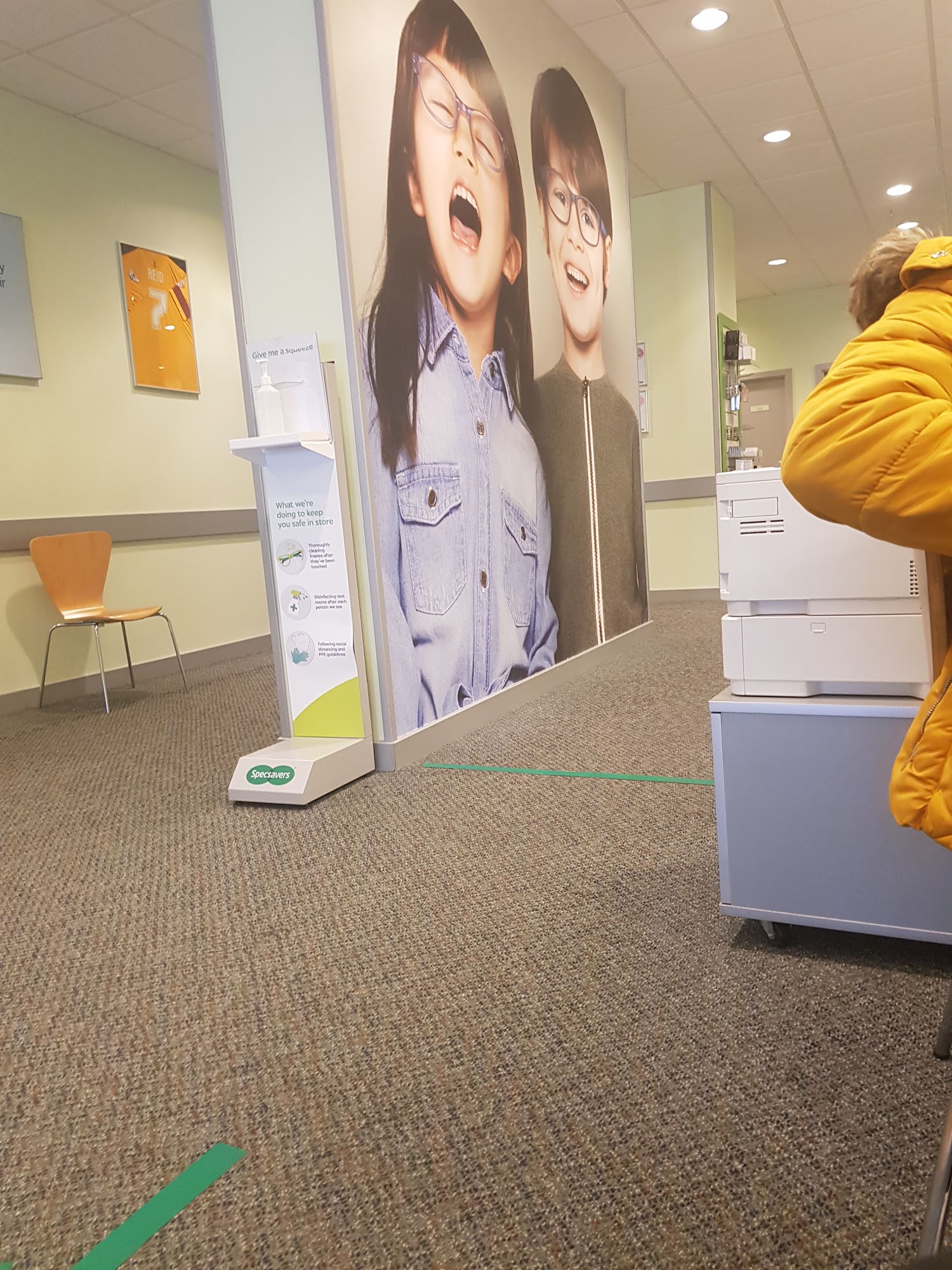 Specsavers Opticians and Audiologists - Bradford Idle